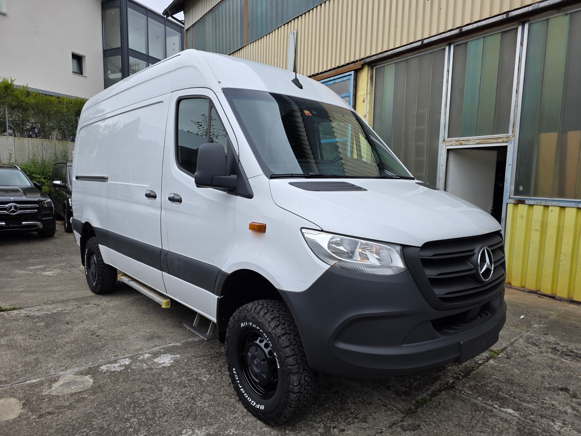 MERCEDES-BENZ 319 CDI 4X4-image-0