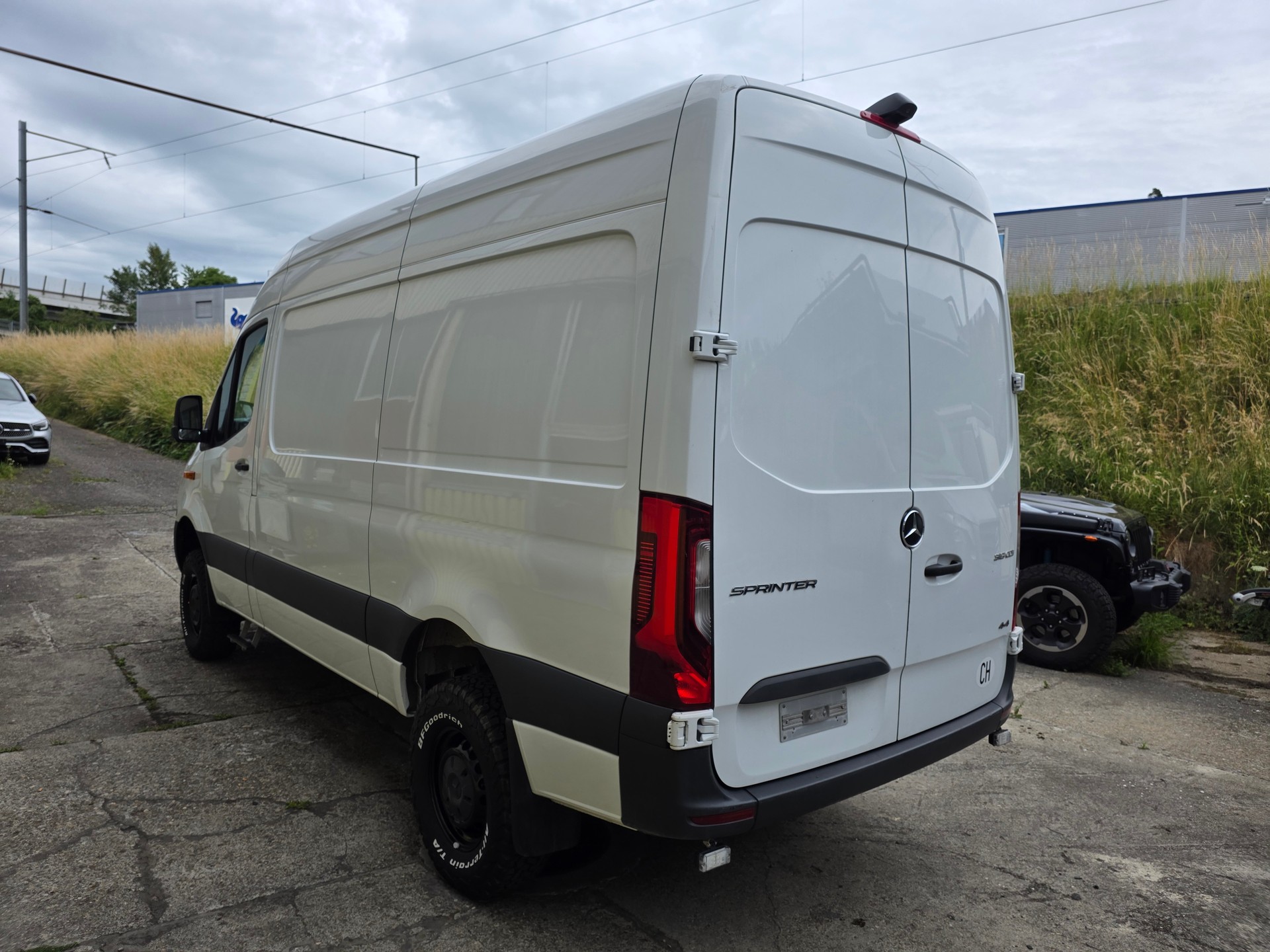 MERCEDES-BENZ 319 CDI 4X4-image-3