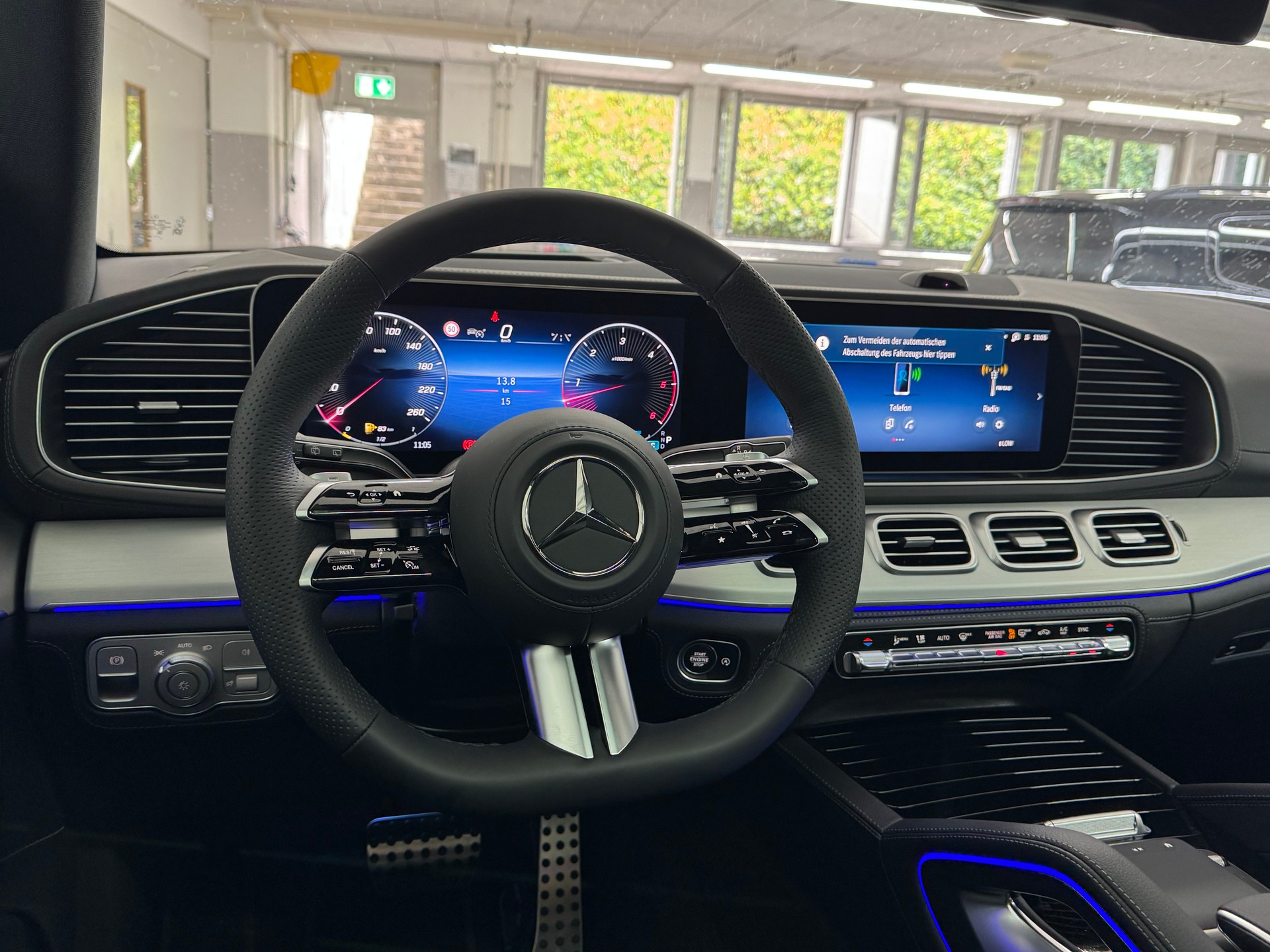 MERCEDES-BENZ GLE 450 d 4Matic-image-9