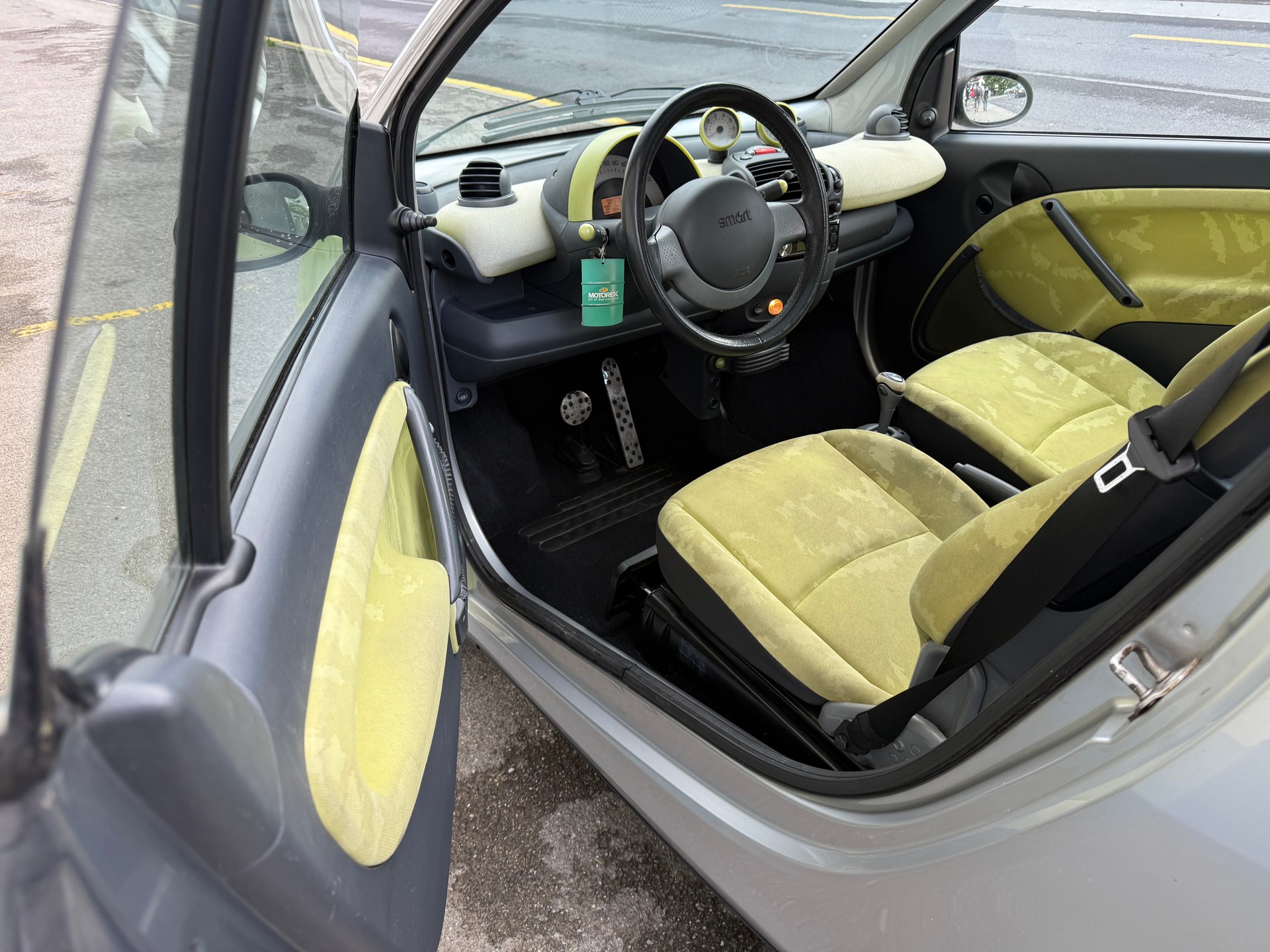 SMART fortwo creamstyle-image-7
