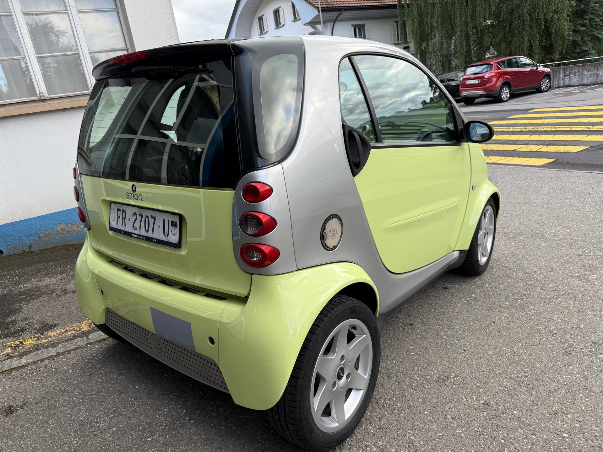 SMART fortwo creamstyle-image-4