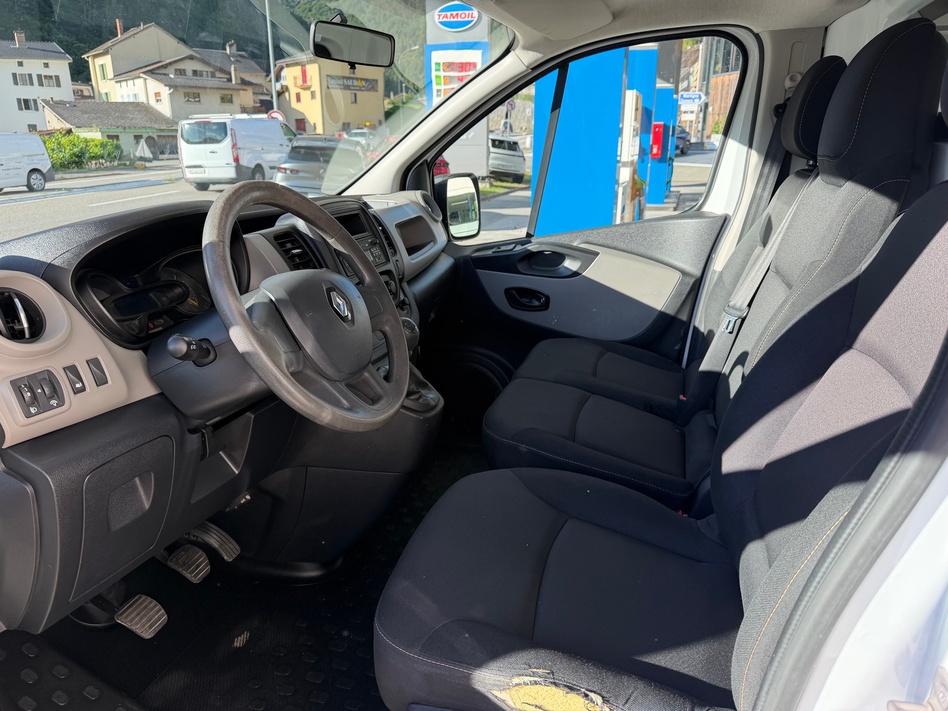 RENAULT Trafic 1.6 dCi 115 2.9t Acces L1H1-image-5