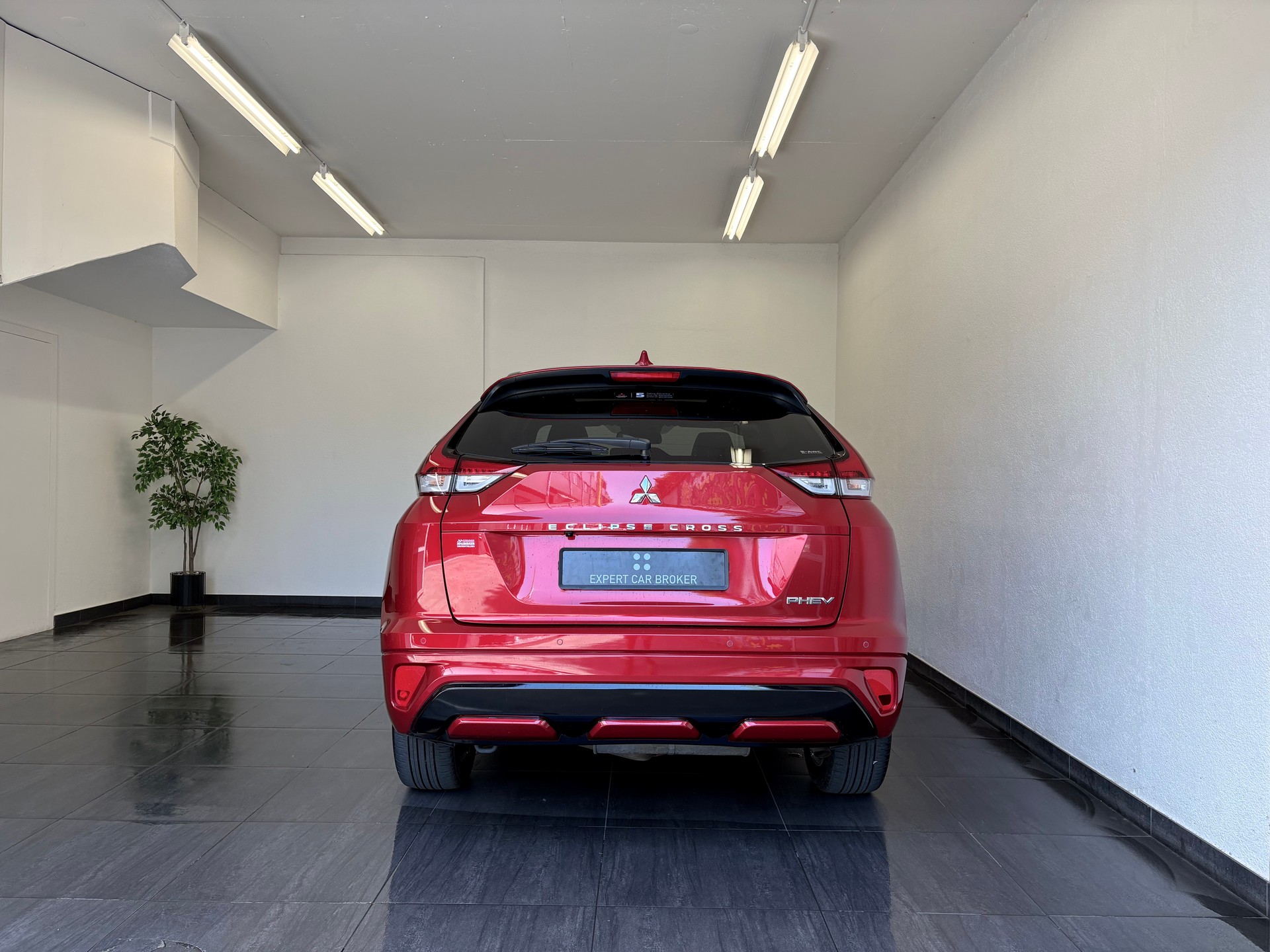 MITSUBISHI Eclipse Cross 2.4 PHEV Style Business 4WD-image-9