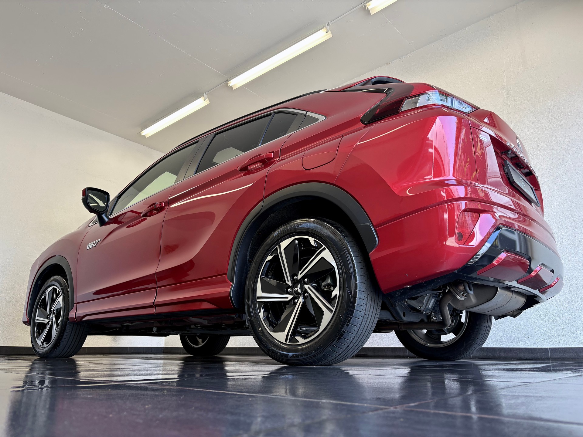 MITSUBISHI Eclipse Cross 2.4 PHEV Style Business 4WD-image-7