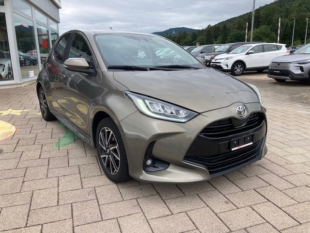 TOYOTA Yaris 1.5 Trend-image-2