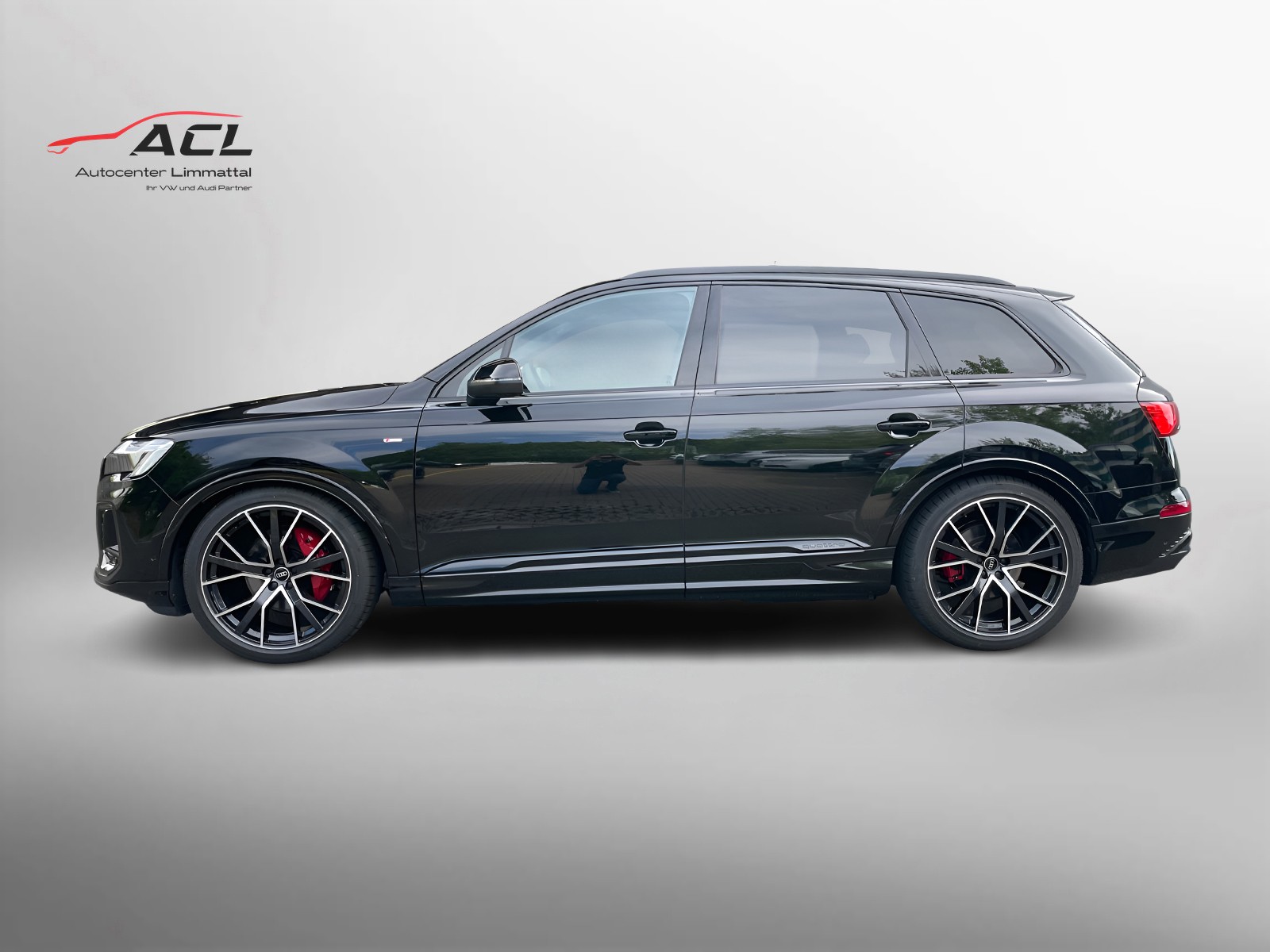 AUDI Q7 SUV TDI quattro 210 kW S Line tiptronic-image-2