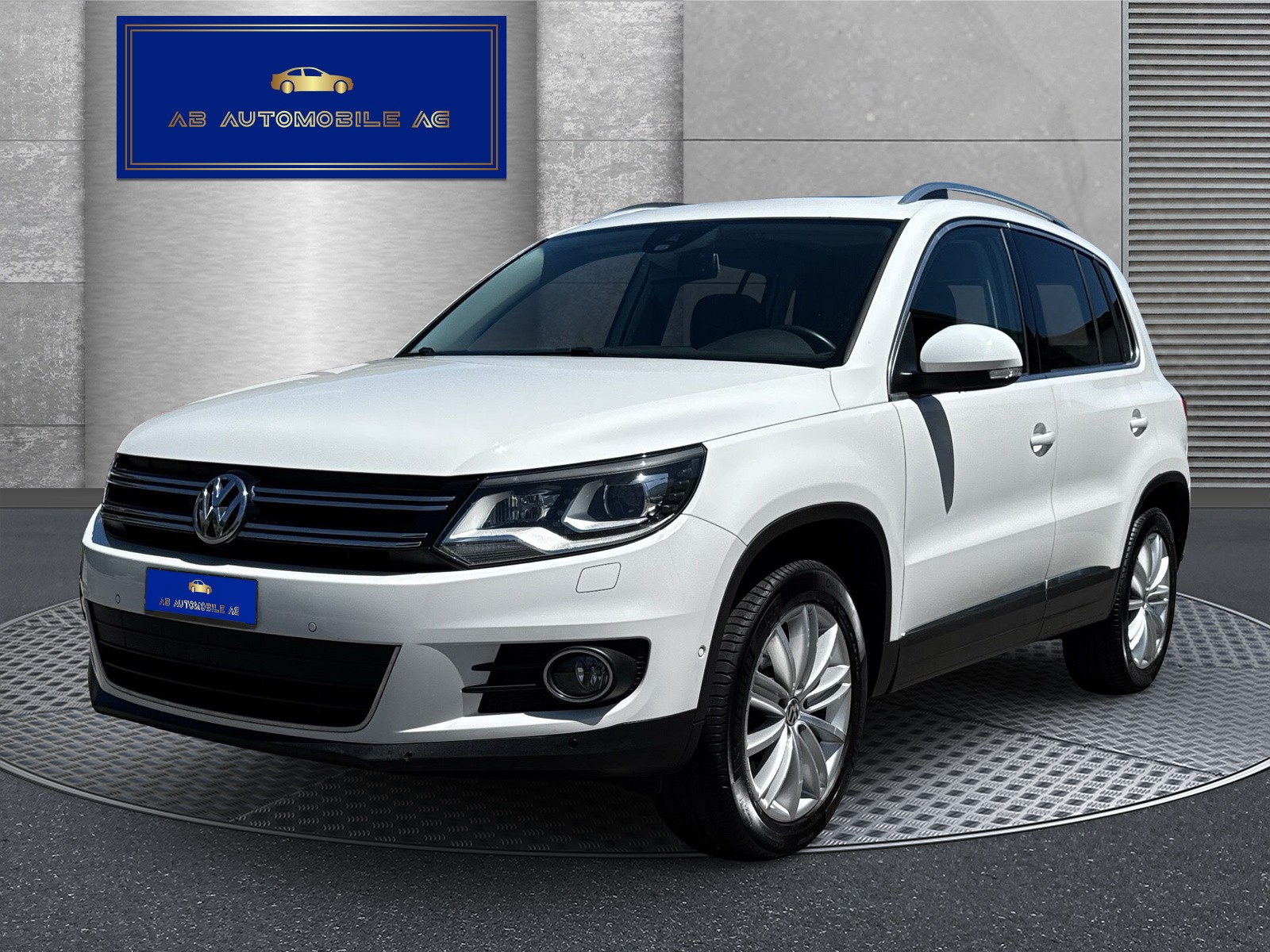 VW Tiguan 2.0 TSI Sport&Style 4Motion DSG-image-0