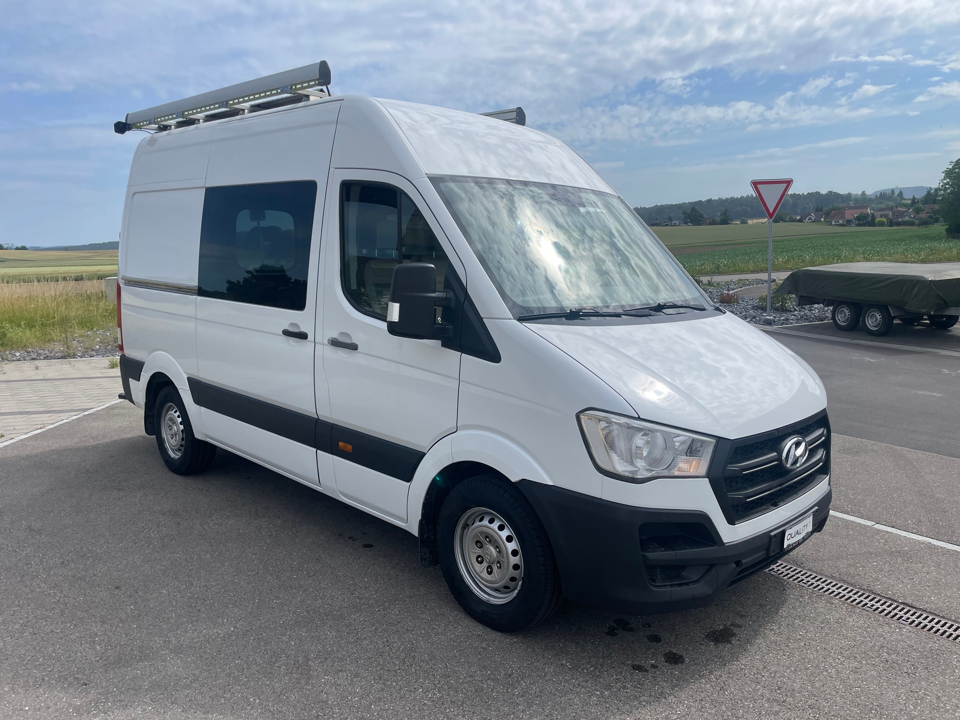 HYUNDAI H350 2.5 CRDi Frisch MFK AHK 3000 kg-image-2