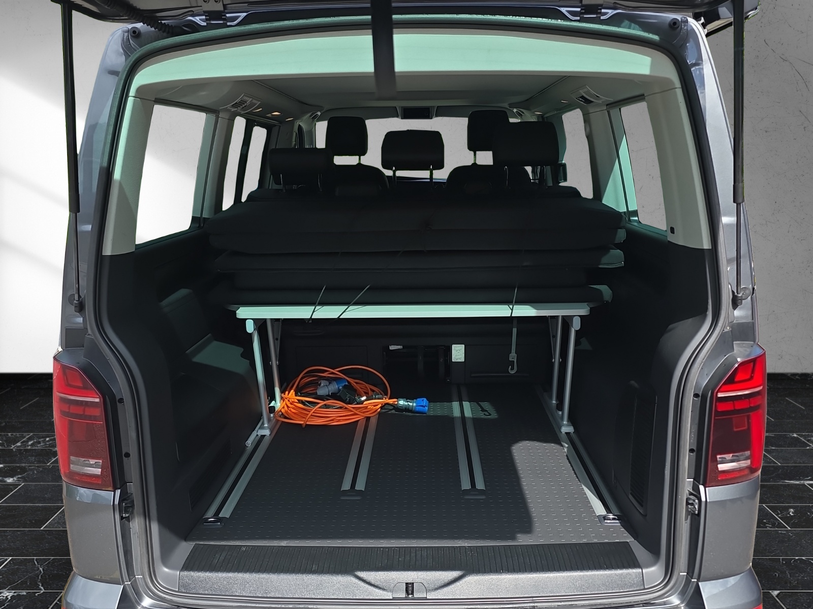 VW T6.1 California 3000 2.0 TDI 150 Beach Spirit DSG 4m-image-4