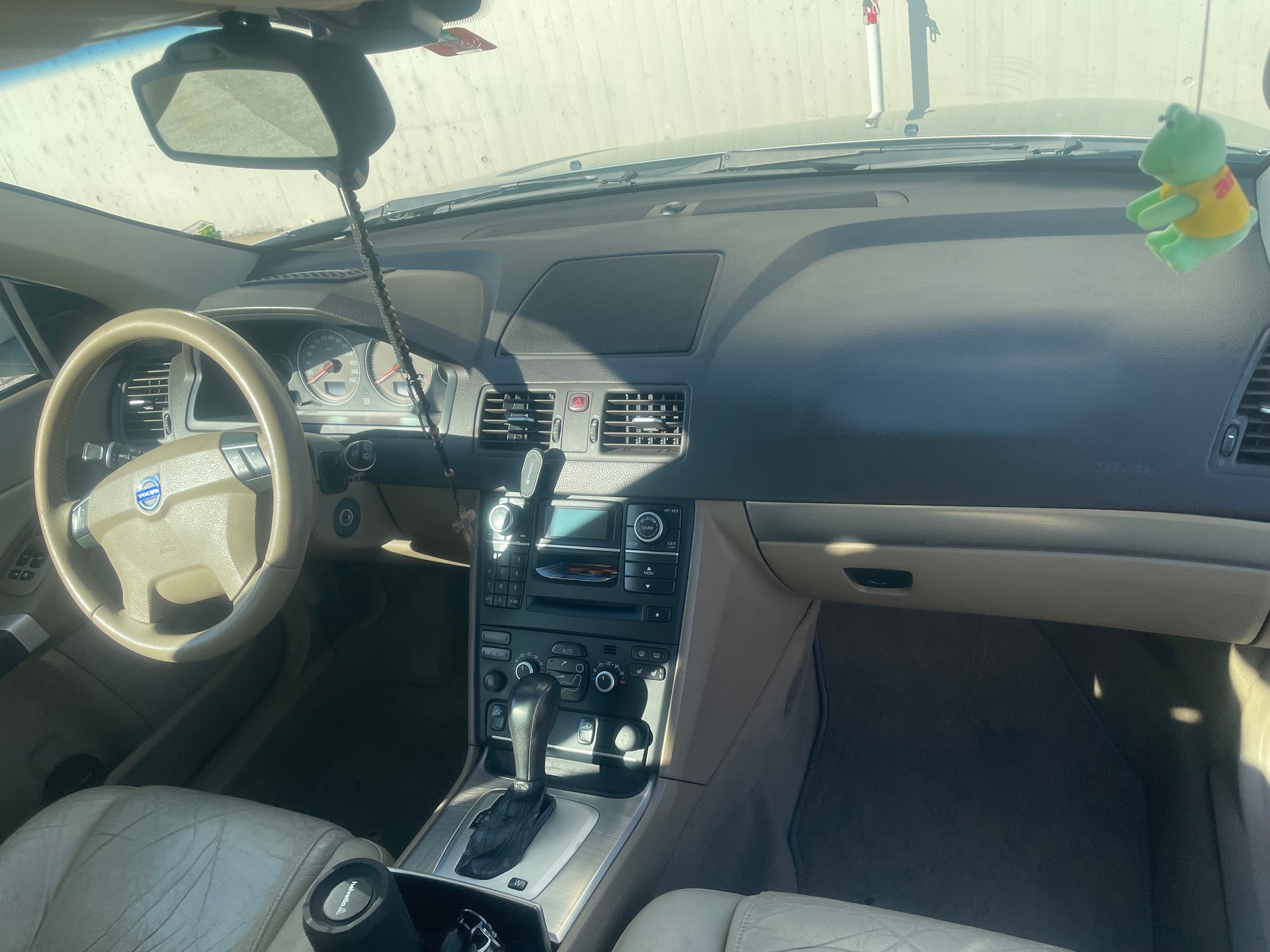 VOLVO 2.4D5 Summum 5P. AWD-image-4