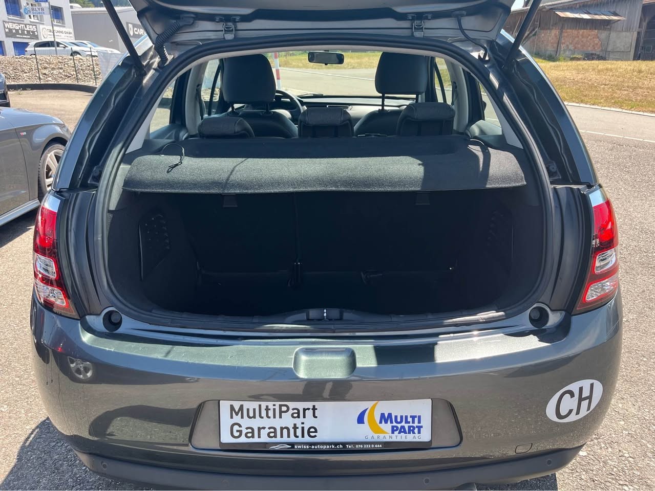 CITROEN C3 1.2i Exclusive-image-7