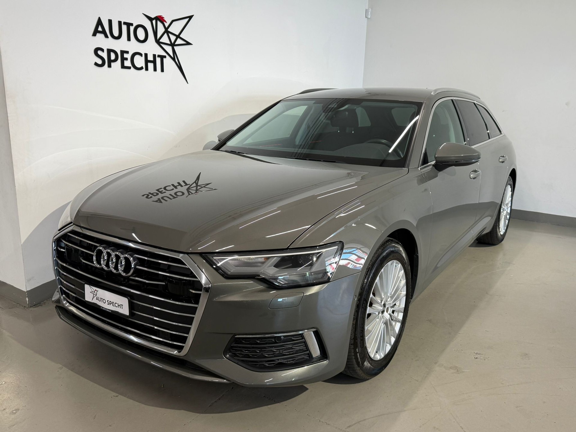 AUDI A6 Avant 45 TFSI Design S-tronic-image-0