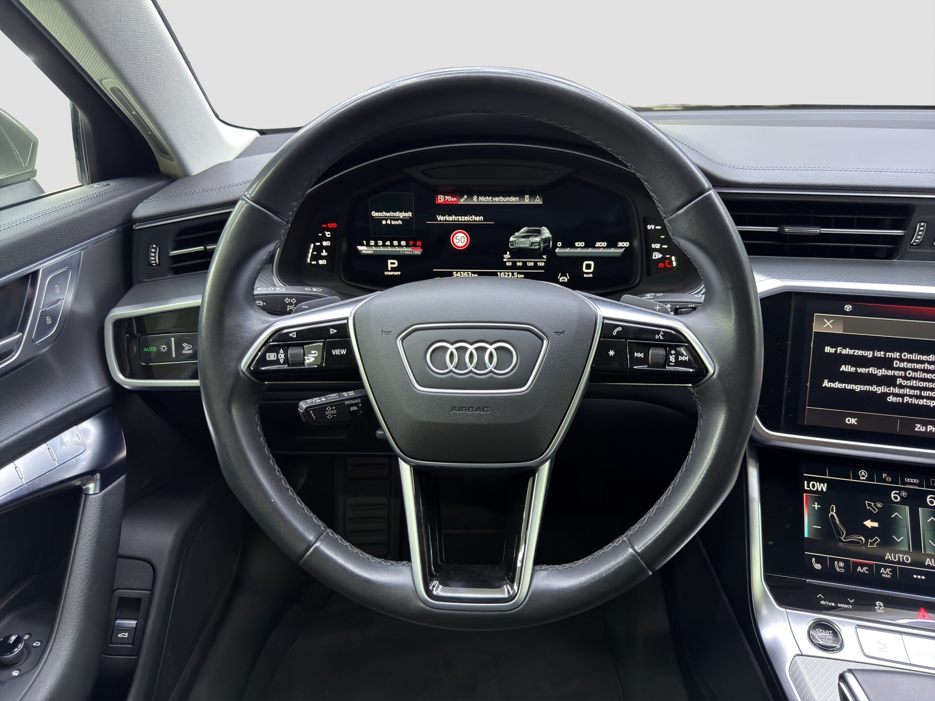 AUDI A6 Avant 45 TFSI Design S-tronic-image-9