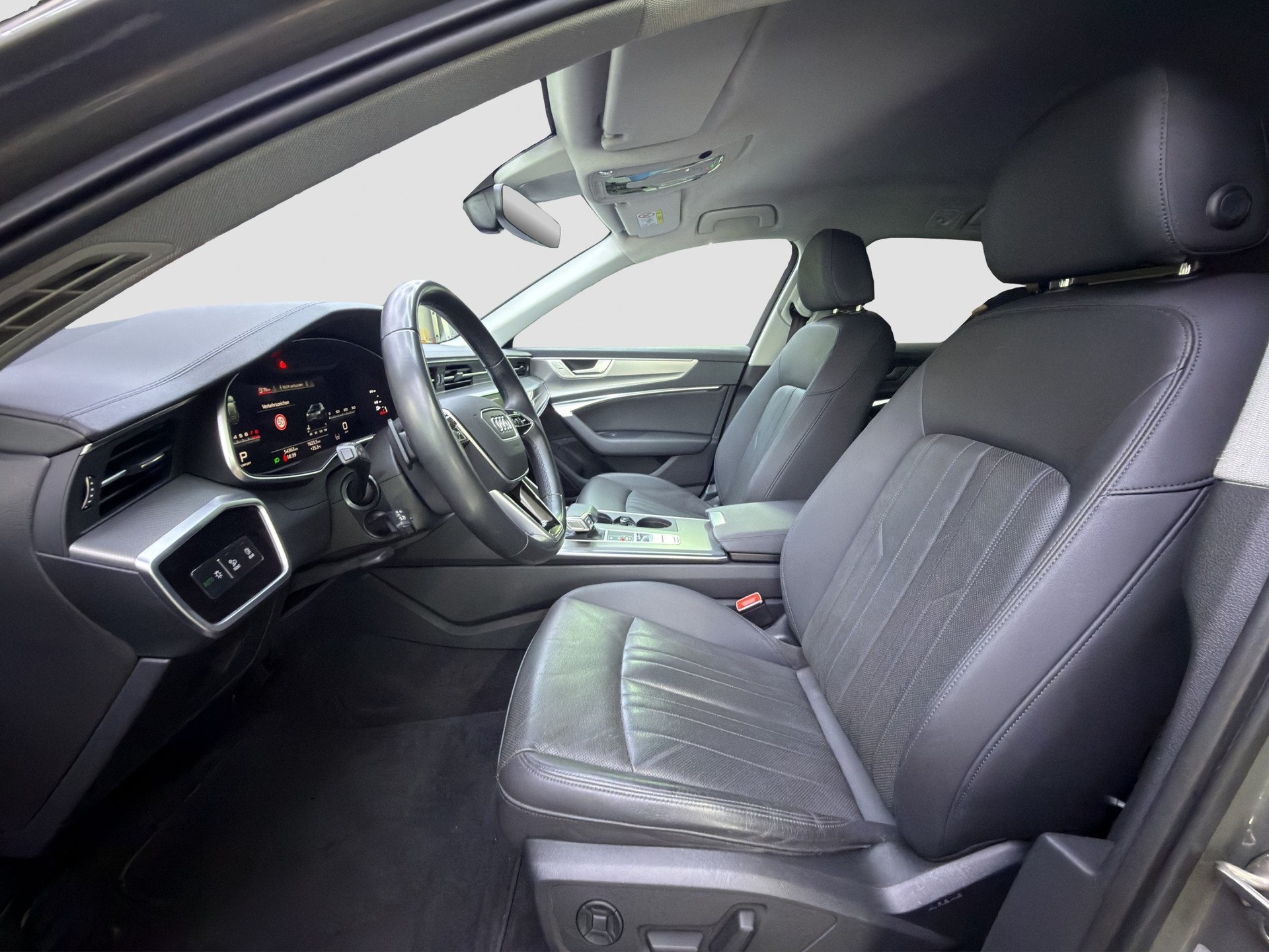 AUDI A6 Avant 45 TFSI Design S-tronic-image-11