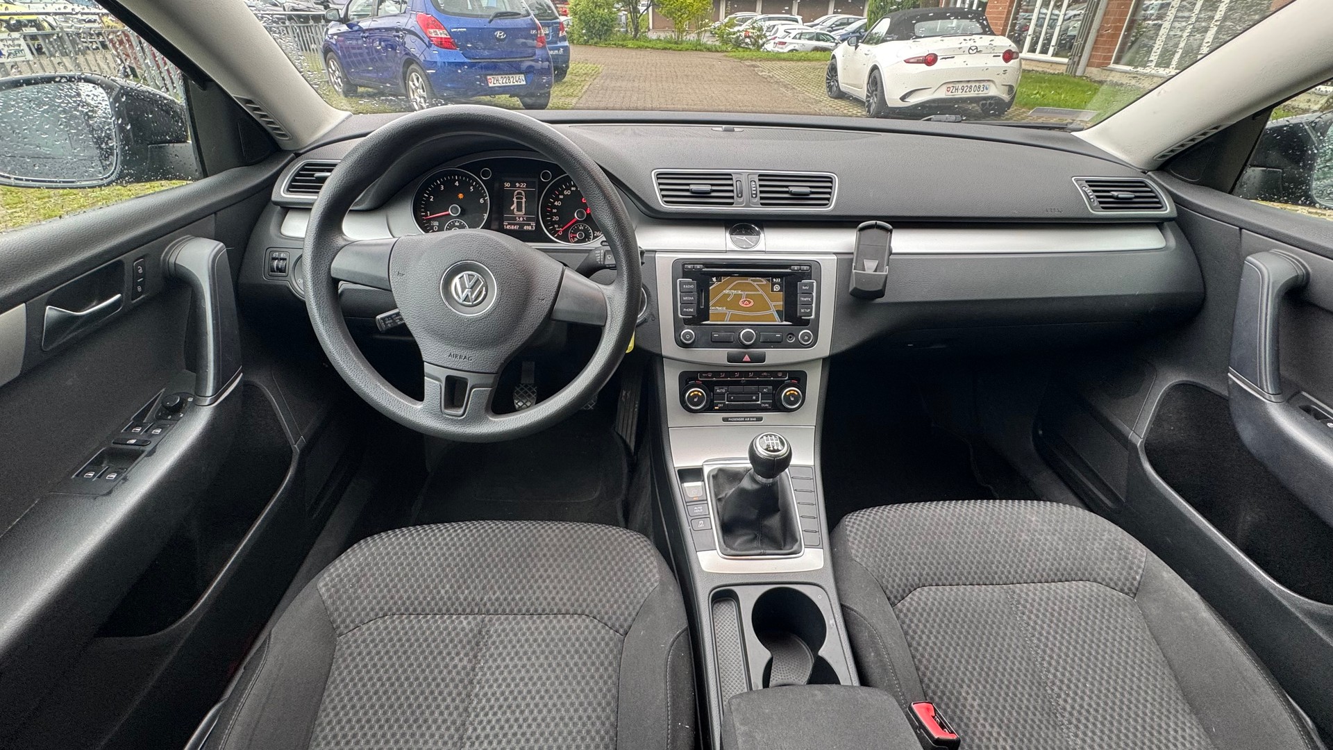 VW Passat Variant 1.4 TSI BlueMotion Highline-image-6