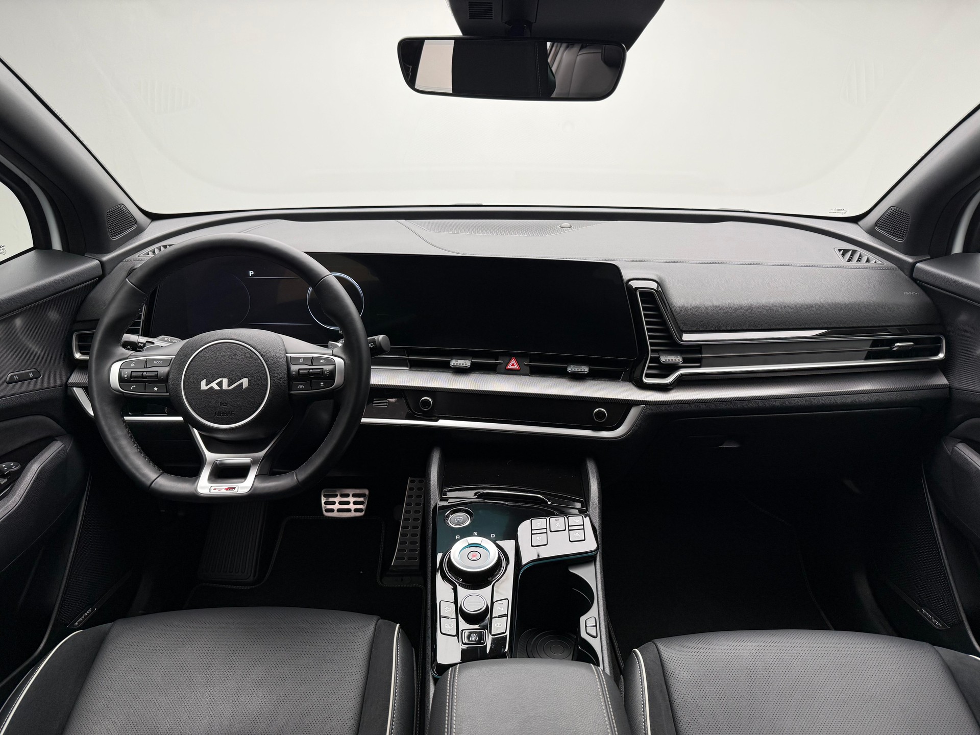KIA Sportage 1.6 T-GDi PHEV GT-Line-image-8