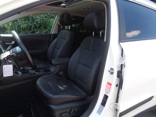 KIA Niro 1.6GDi Hybrid Style DCT-image-4