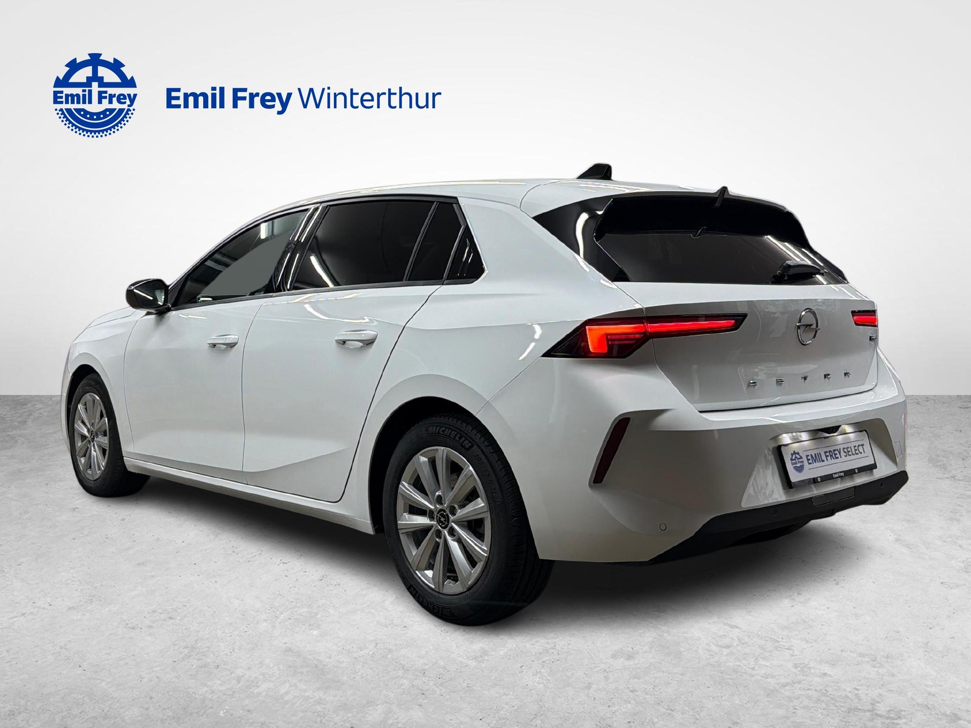 OPEL Astra 1.2 T Hybrid Edition-image-2