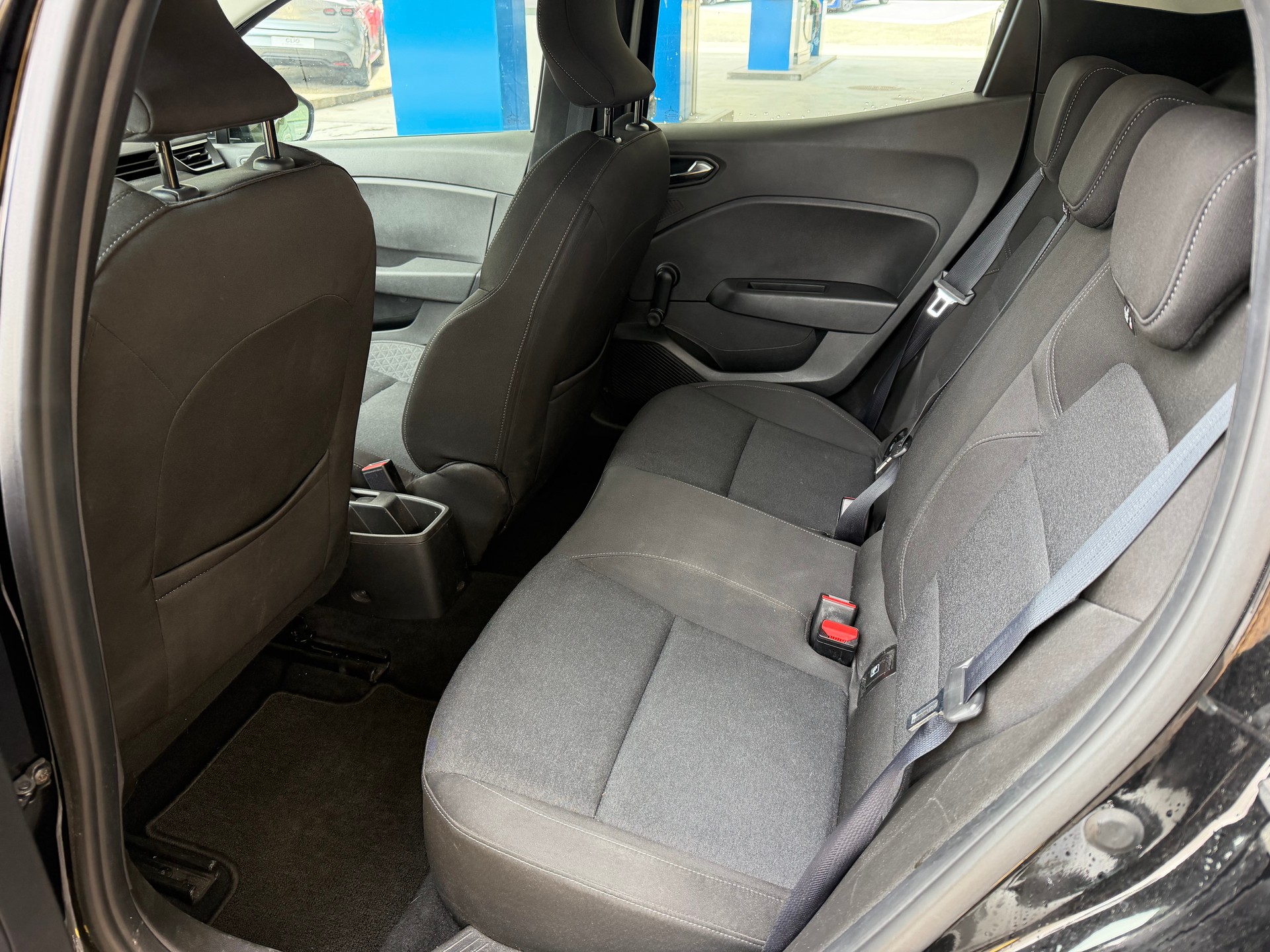 RENAULT Clio 1.0 Equilibre-image-6