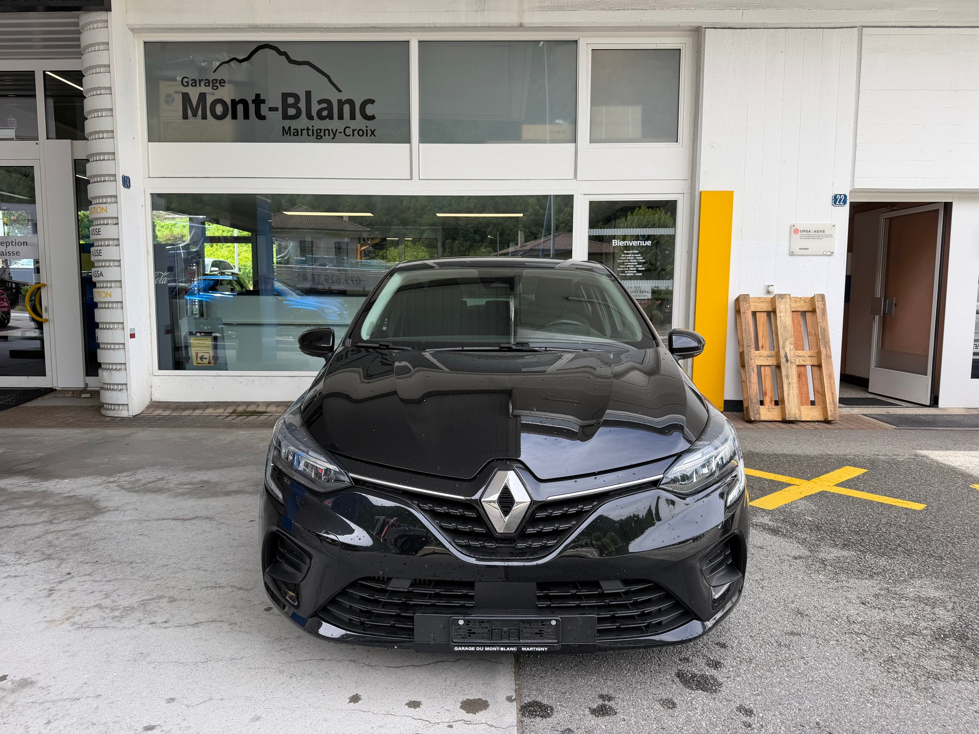 RENAULT Clio 1.0 Equilibre-image-4