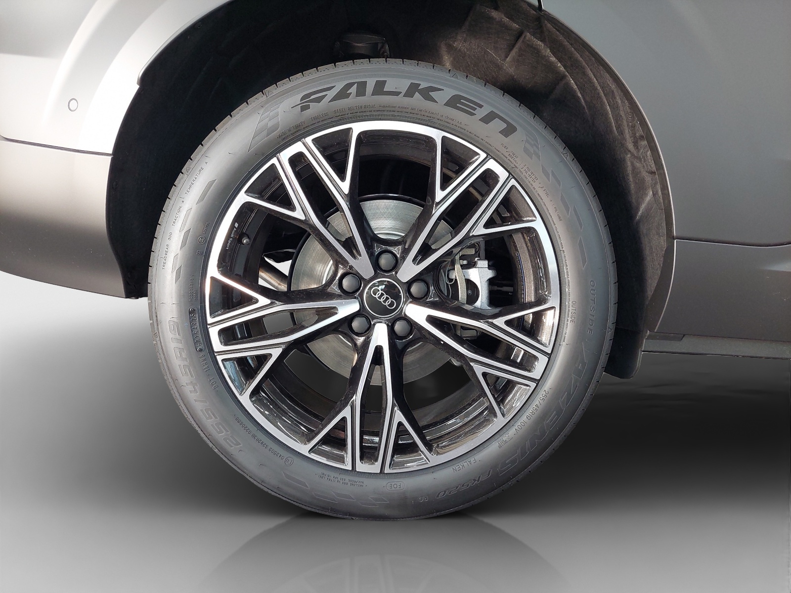 AUDI Q3 Sportback e-hybrid 200 kW S tronig-image-15