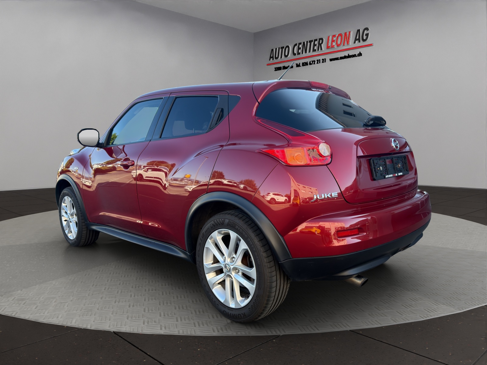 NISSAN Juke 1.6 DIG-T tekna 4x4 Xtronic M-CVT-showroom-element-3