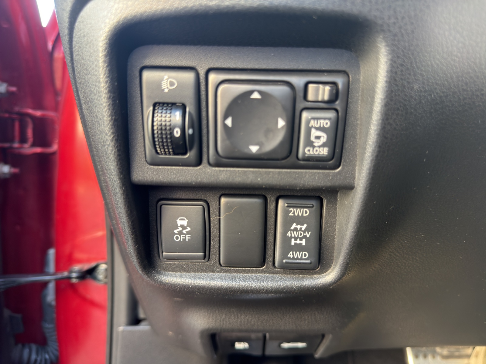 NISSAN Juke 1.6 DIG-T tekna 4x4 Xtronic M-CVT-image-22
