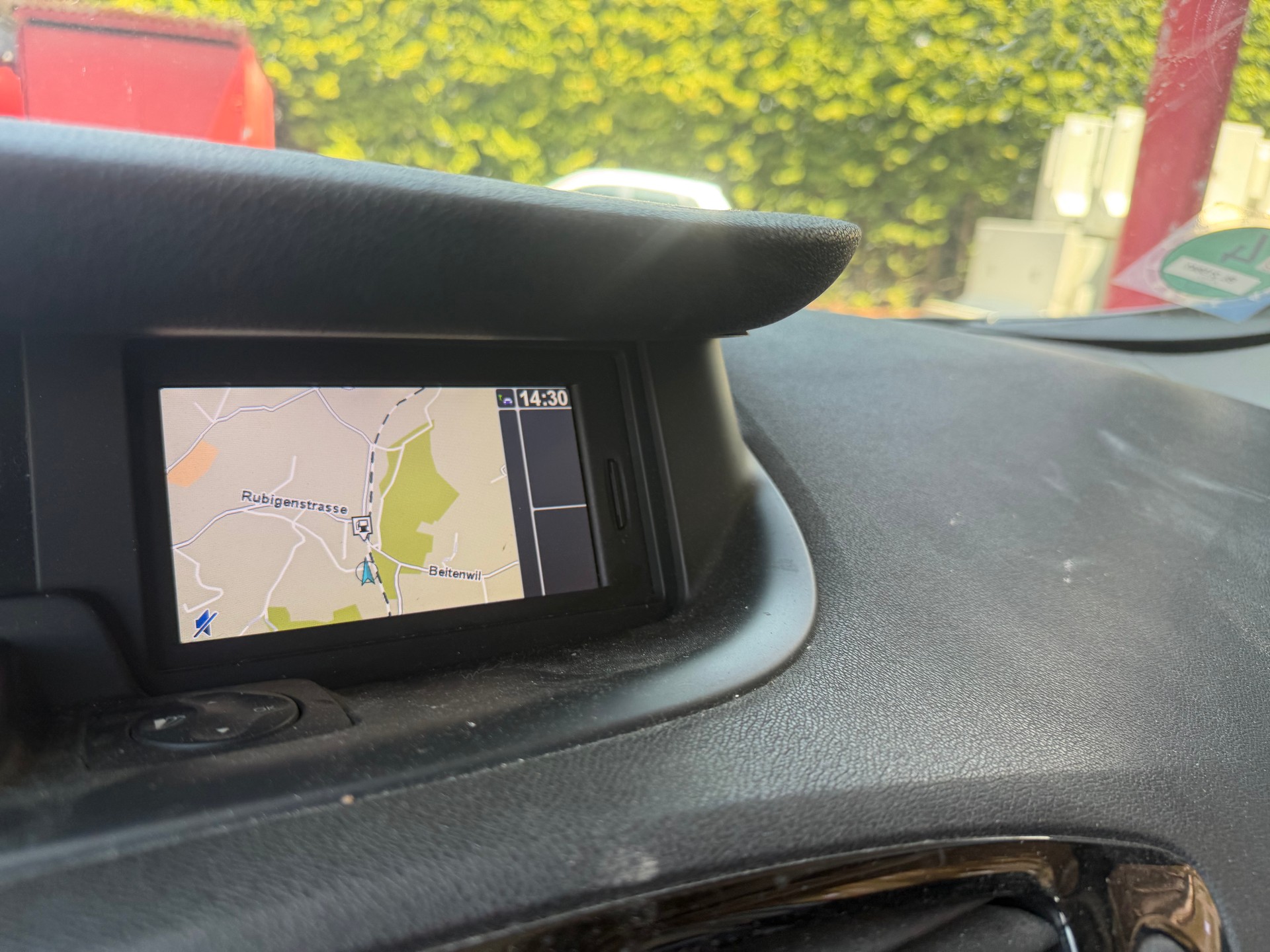 RENAULT Grand Scénic 1.4 16V Turbo Privilège-image-10