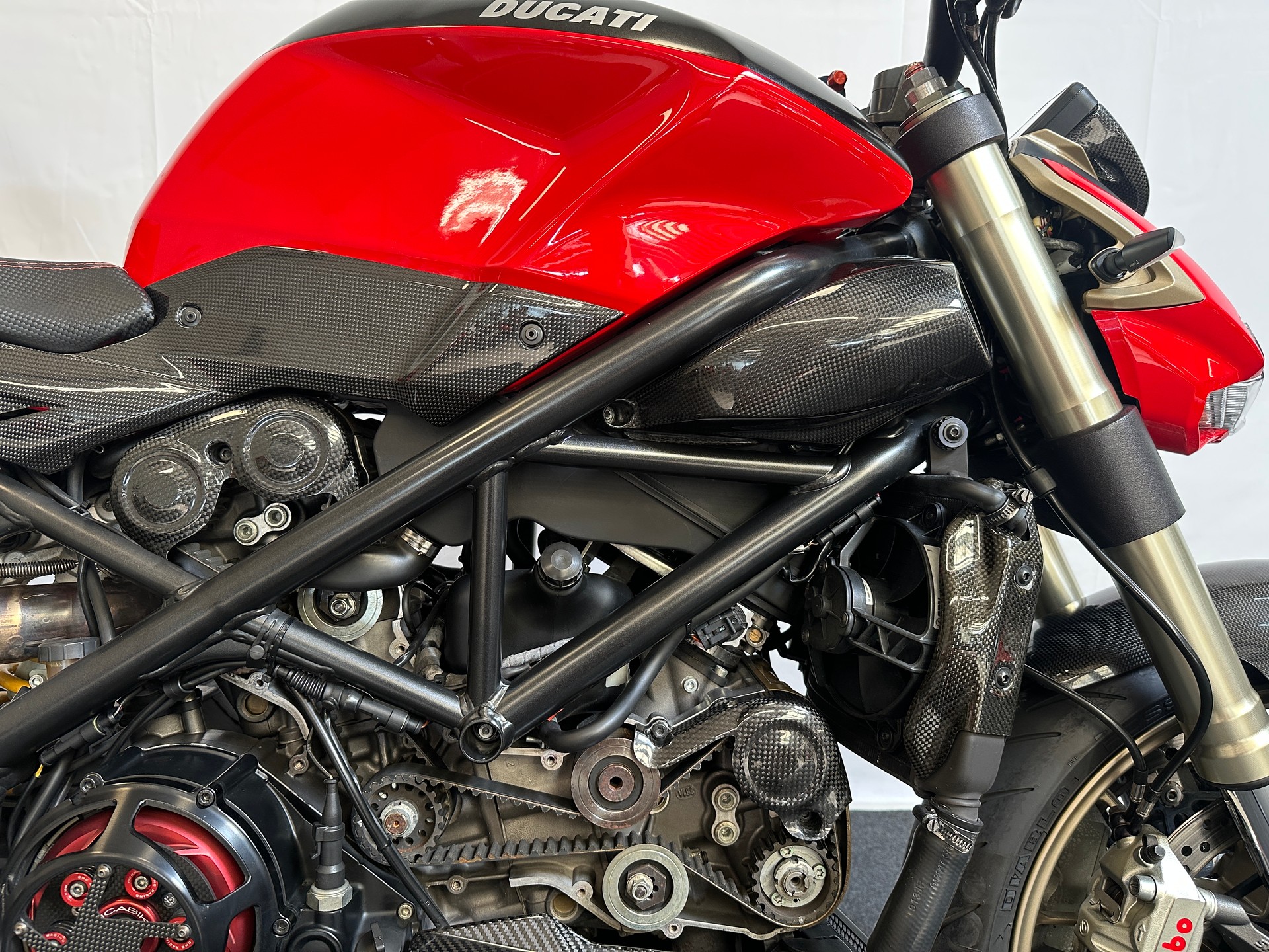 DUCATI Streetfighter 1099-image-9