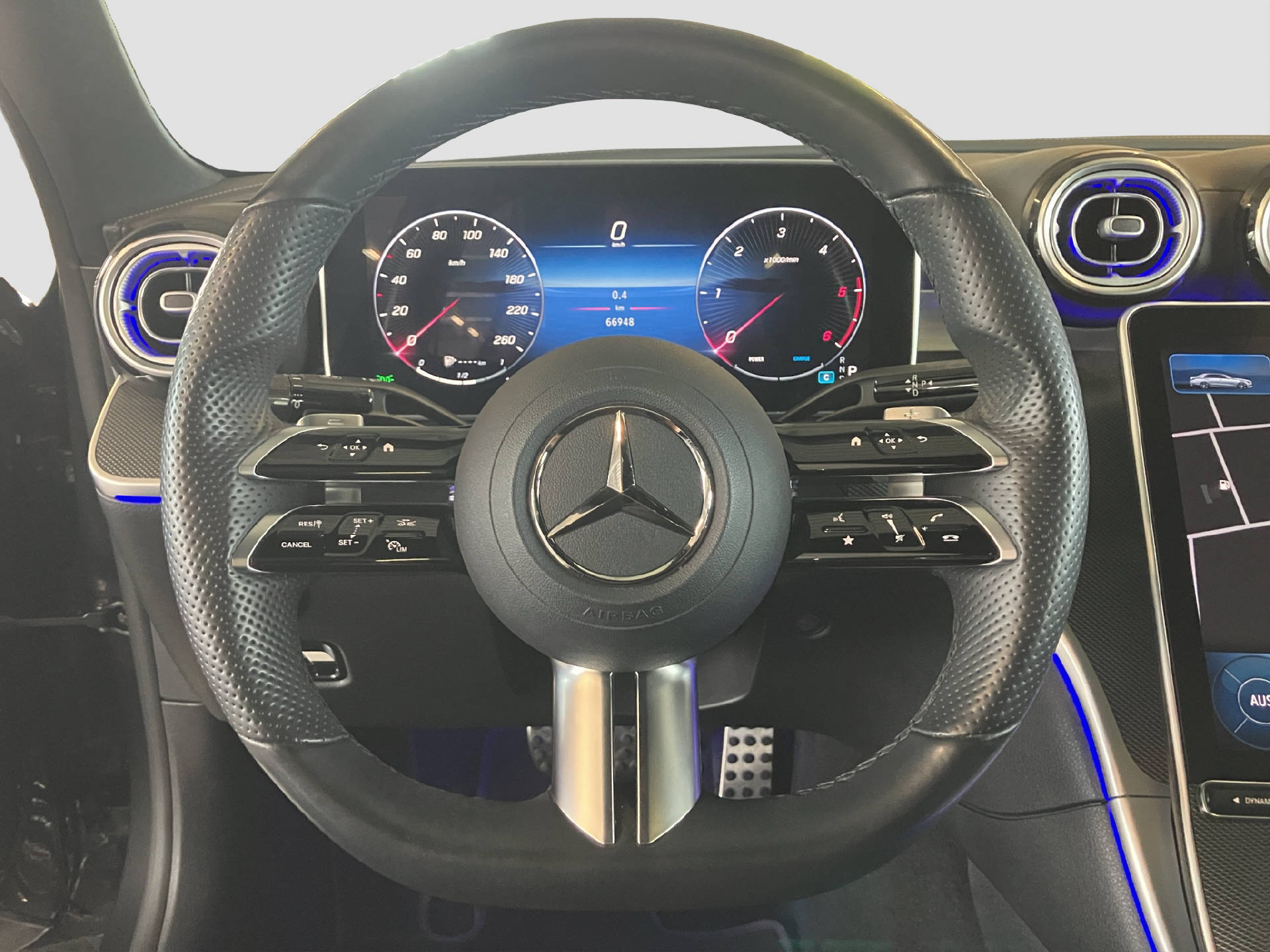 MERCEDES-BENZ C 300 d AMG Line 4MATIC-image-8