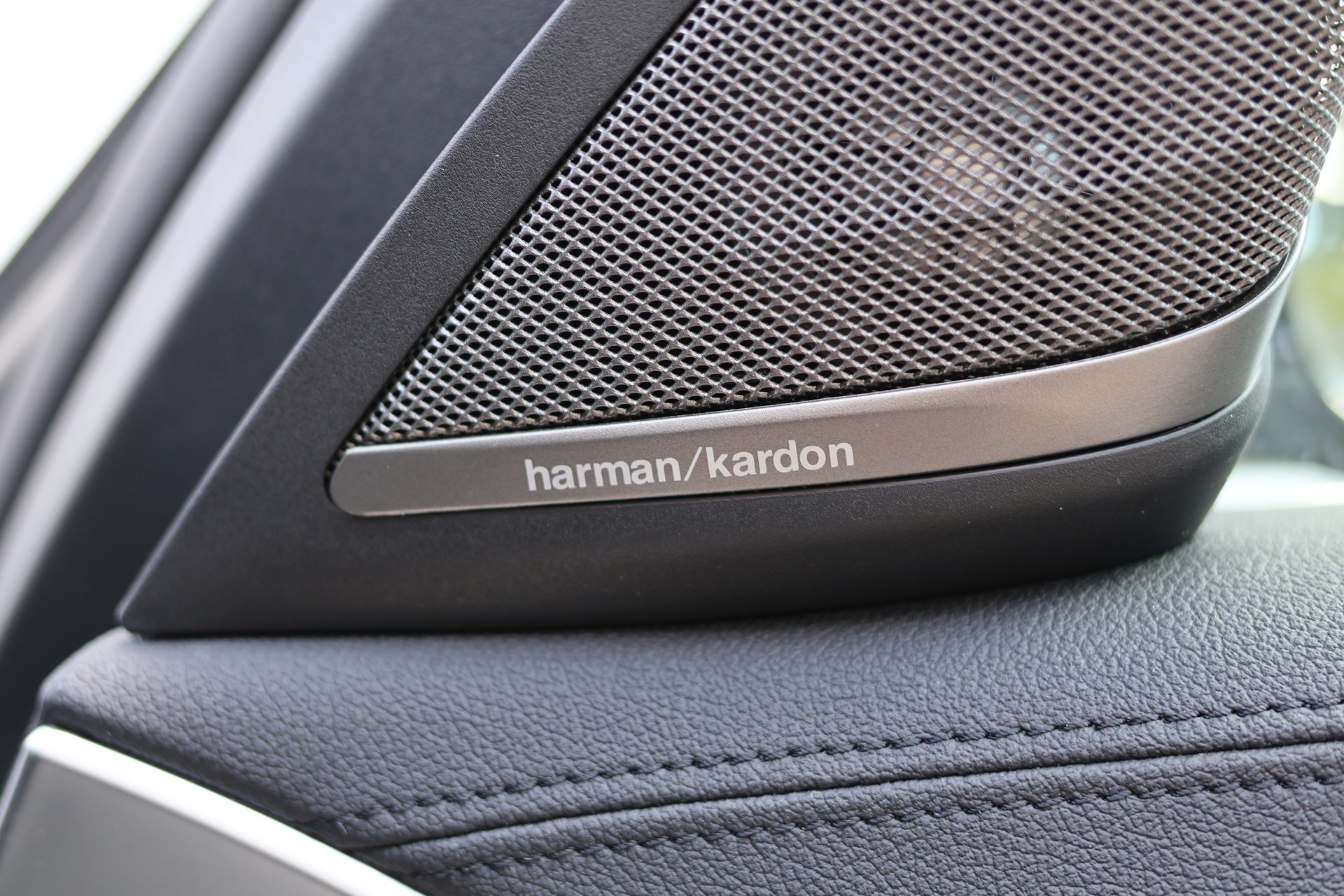 BMW 530i xDrive Luxury Line Steptronic-image-6