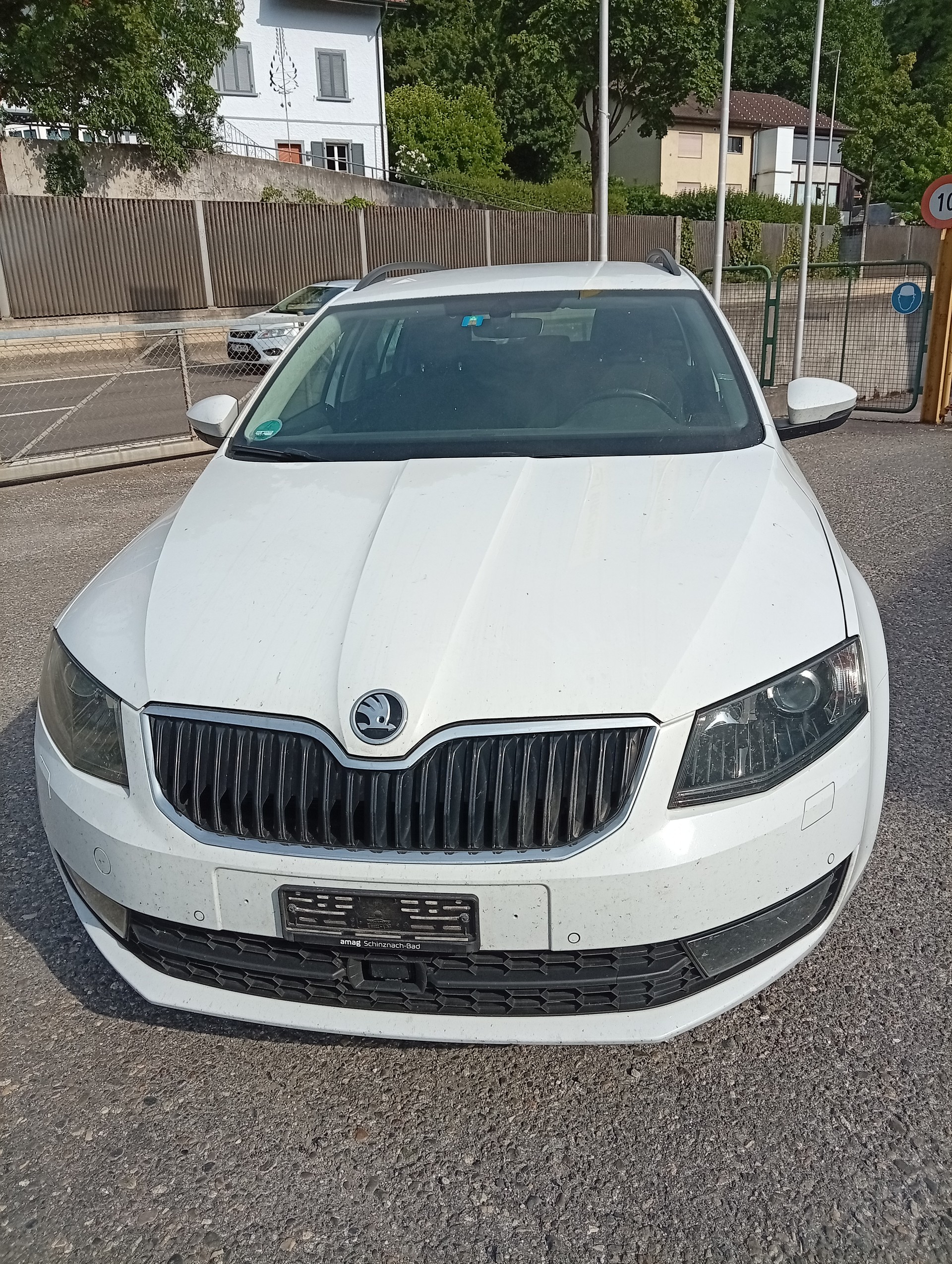 SKODA Octavia Combi 2.0 TDI Ambition 4x4 DSG-image-1