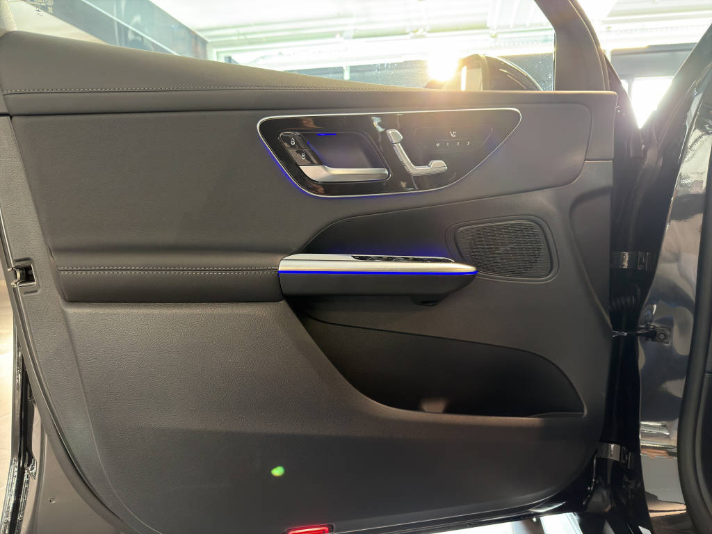 MERCEDES-BENZ GLC 220 d 4MATIC-image-11