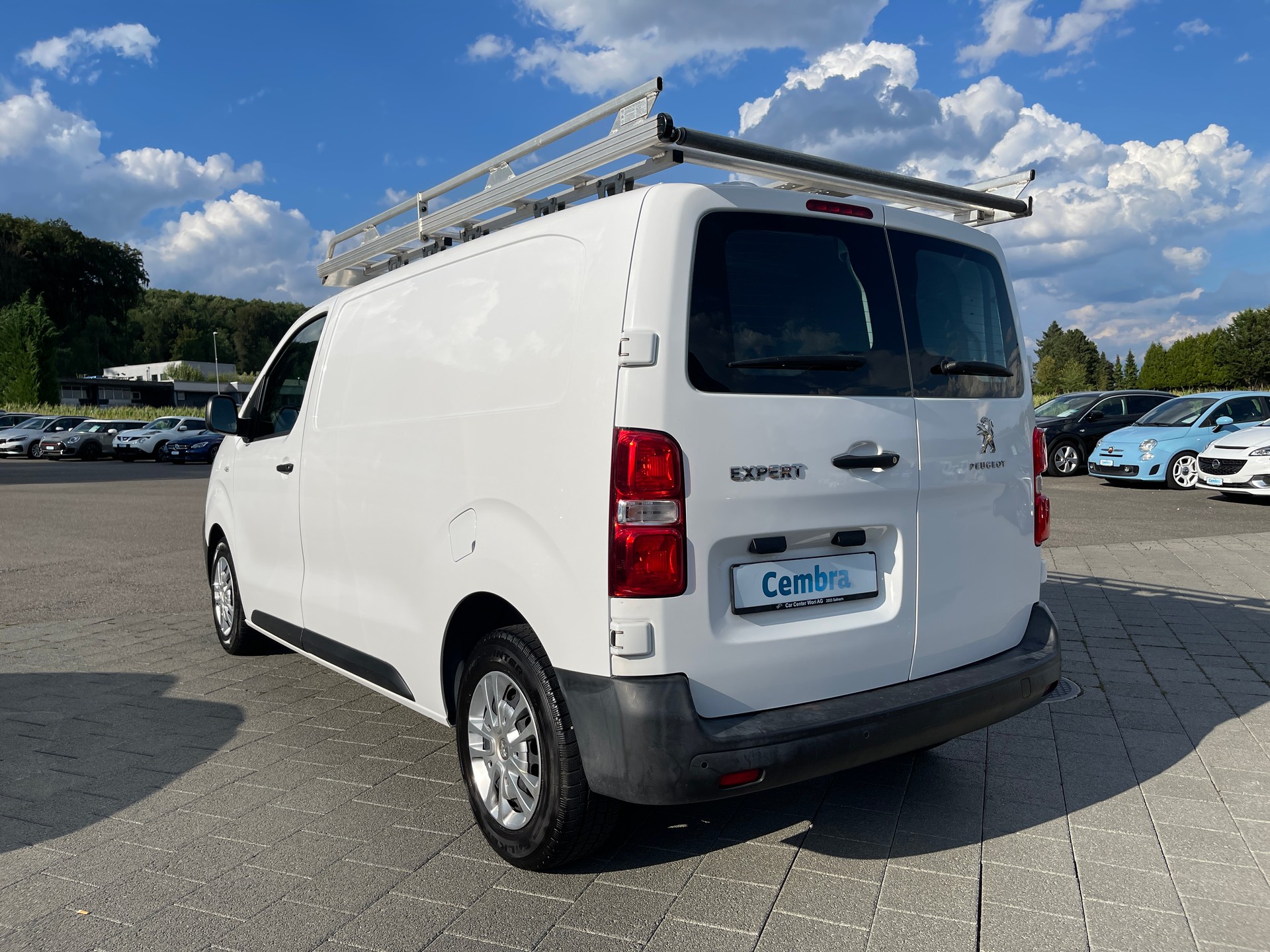 PEUGEOT Expert 2.0 BlueHDi 120 S&S Premium Standard-image-2