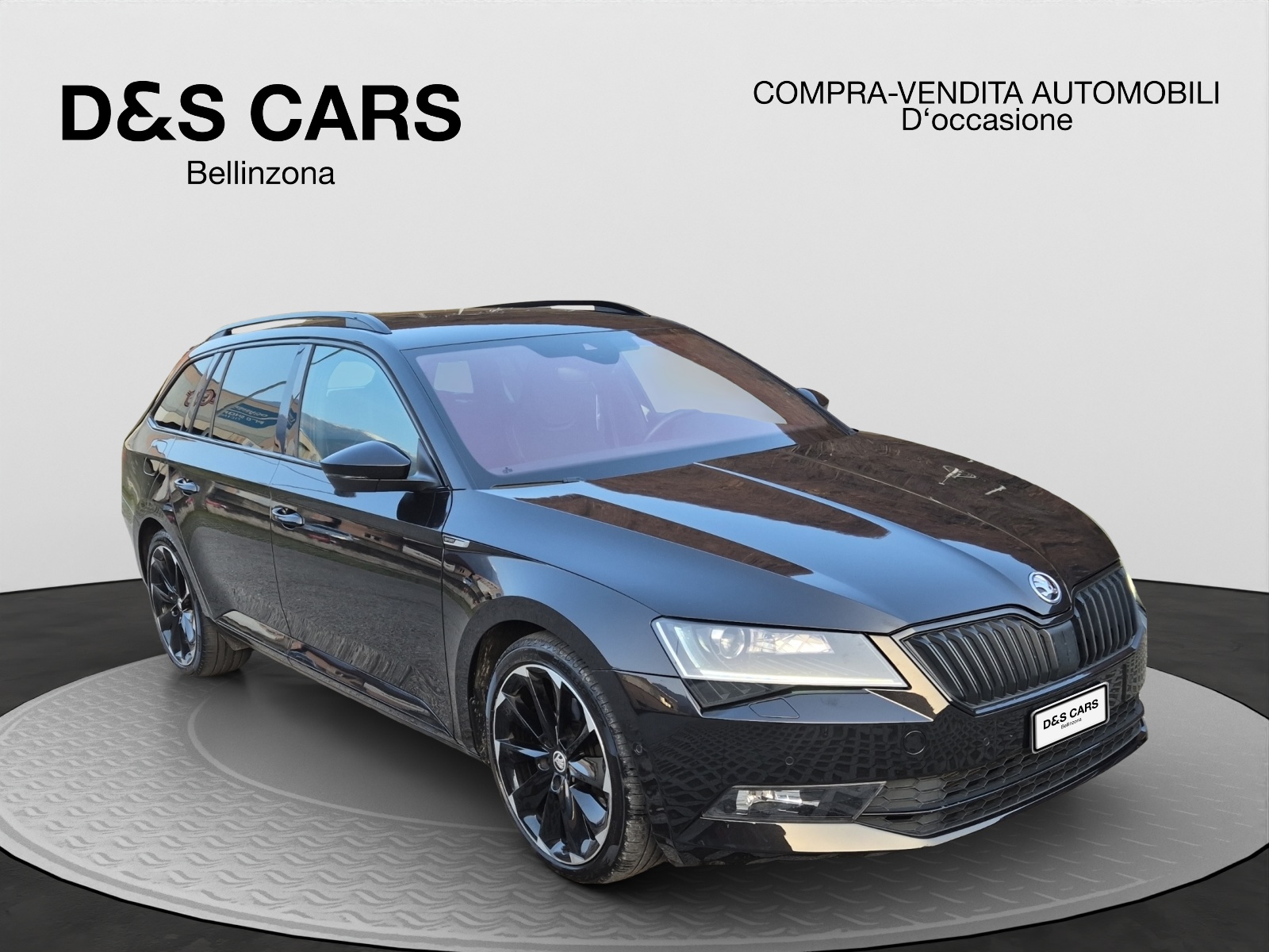 SKODA Superb Combi 2.0 TDi SportLine+ 4x4 DSG-image-7