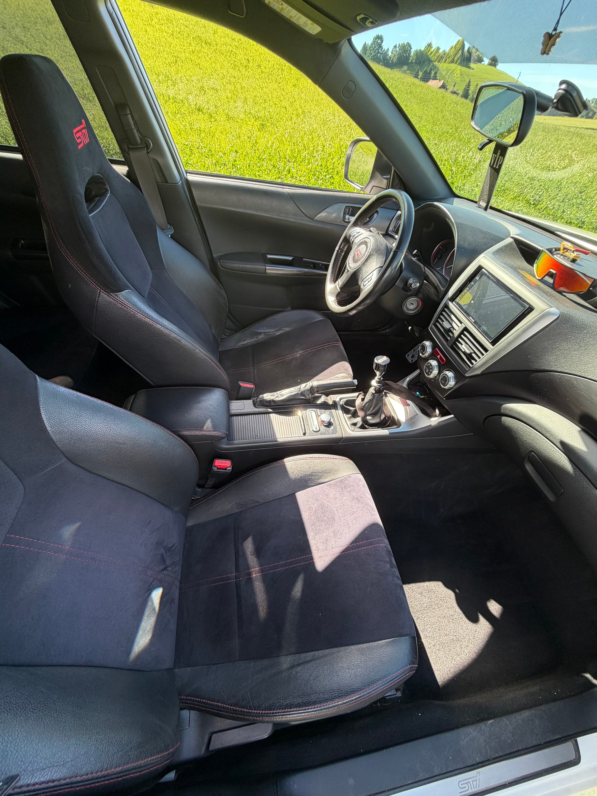 SUBARU STI-image-5
