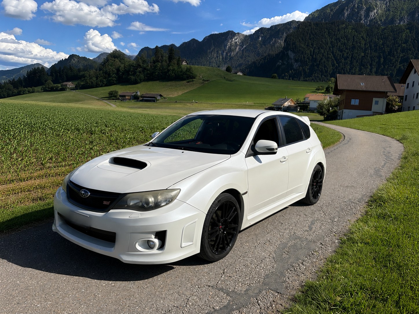SUBARU STI-image-0