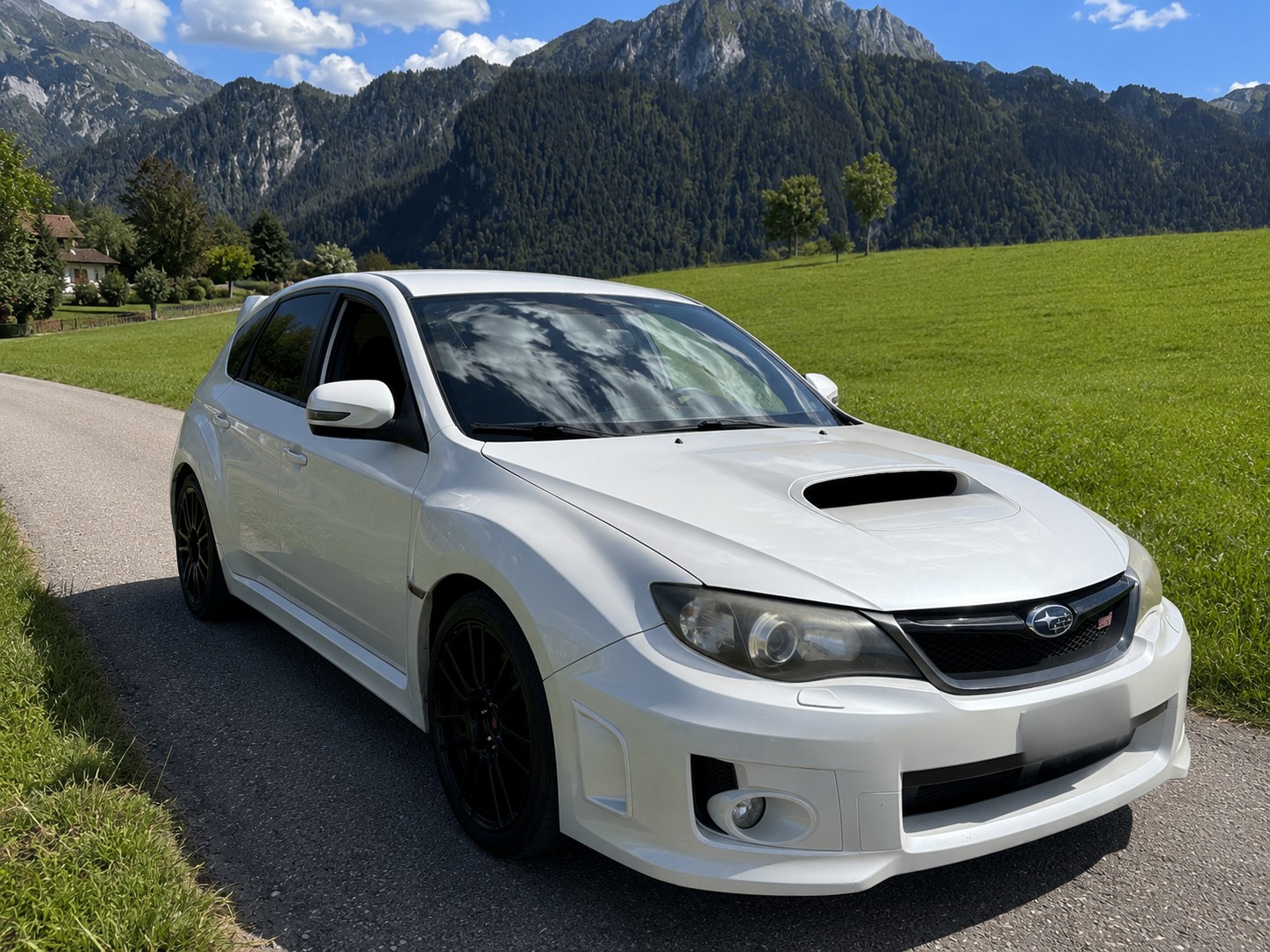 SUBARU STI-image-2