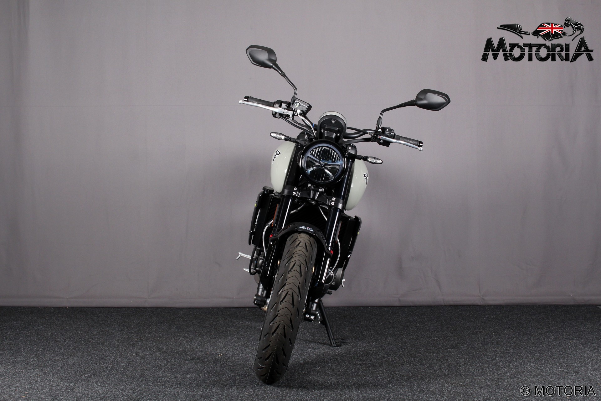 TRIUMPH Trident 660-image-7