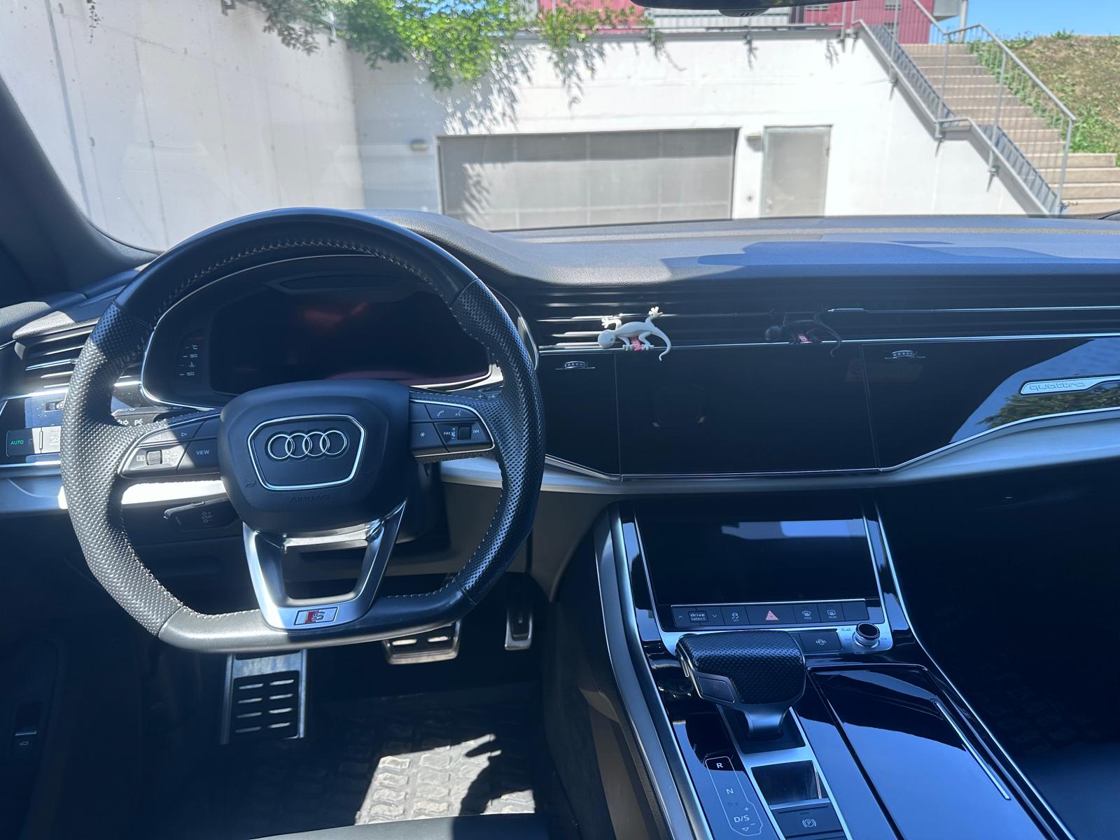 AUDI 3.0 55 TFSI quattro T-Tronic-image-7