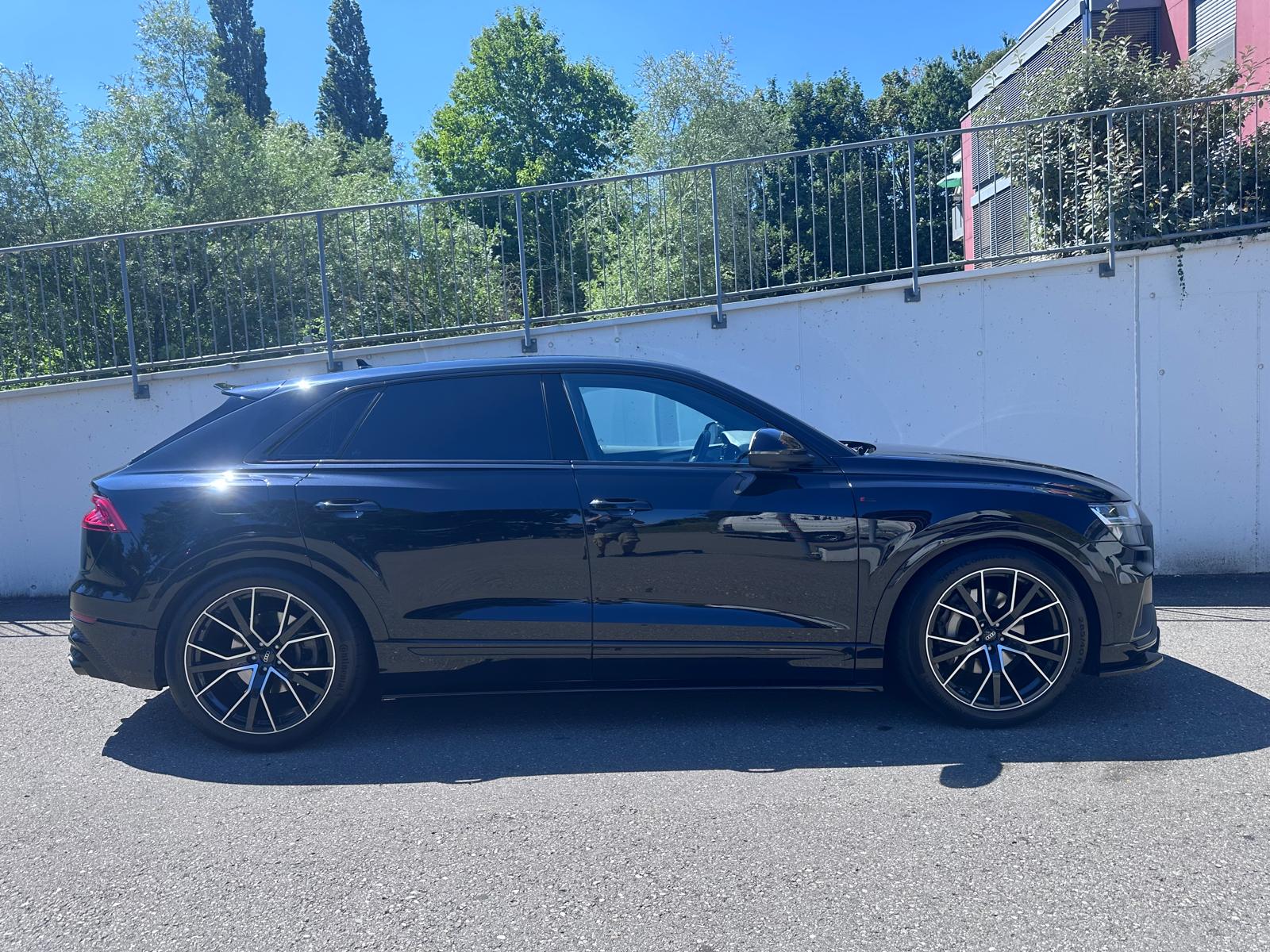 AUDI 3.0 55 TFSI quattro T-Tronic-image-1