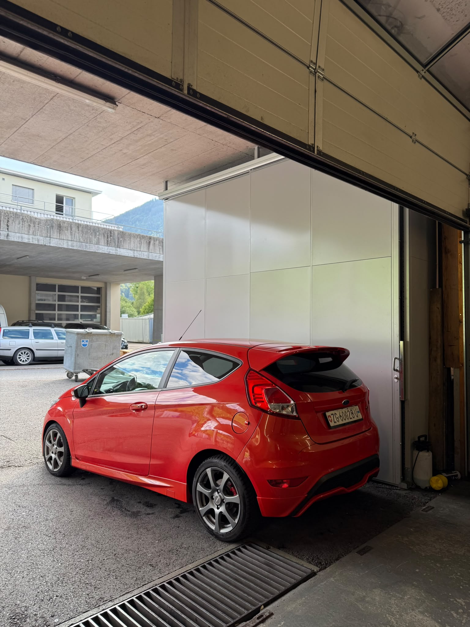 FORD Fiesta 1.6 SCTi ST-1-image-2