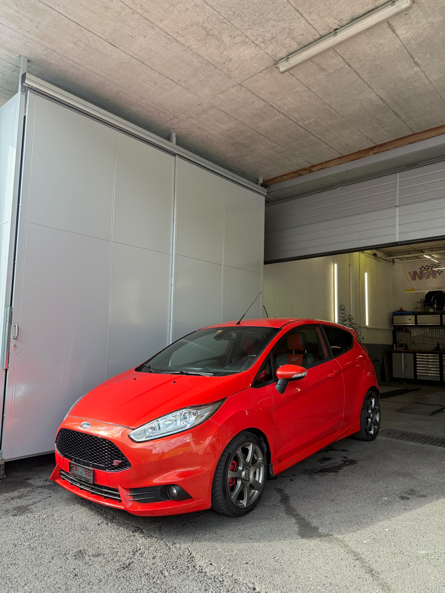 FORD Fiesta 1.6 SCTi ST-1-image-0