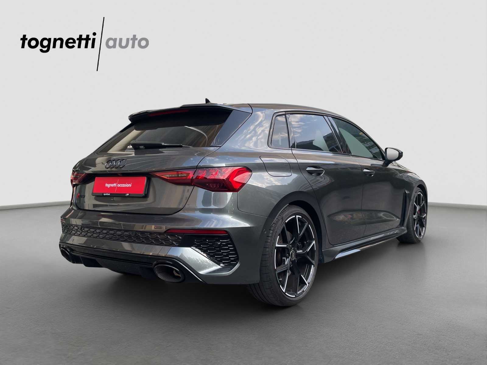 AUDI RS3 Sportback 2.5 TSI quattro S-tronic-showroom-element-3