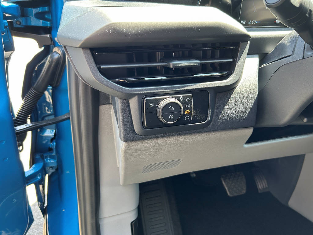 FORD Tourneo Custom Bus 340 L1 2.5 Duratec 233 Sport PHEV-image-15