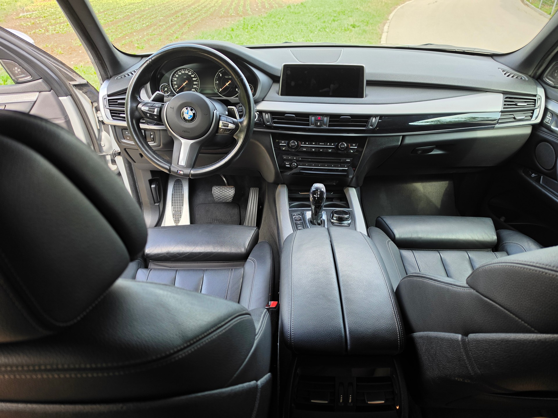 BMW 30d xDrive M Paket-image-4