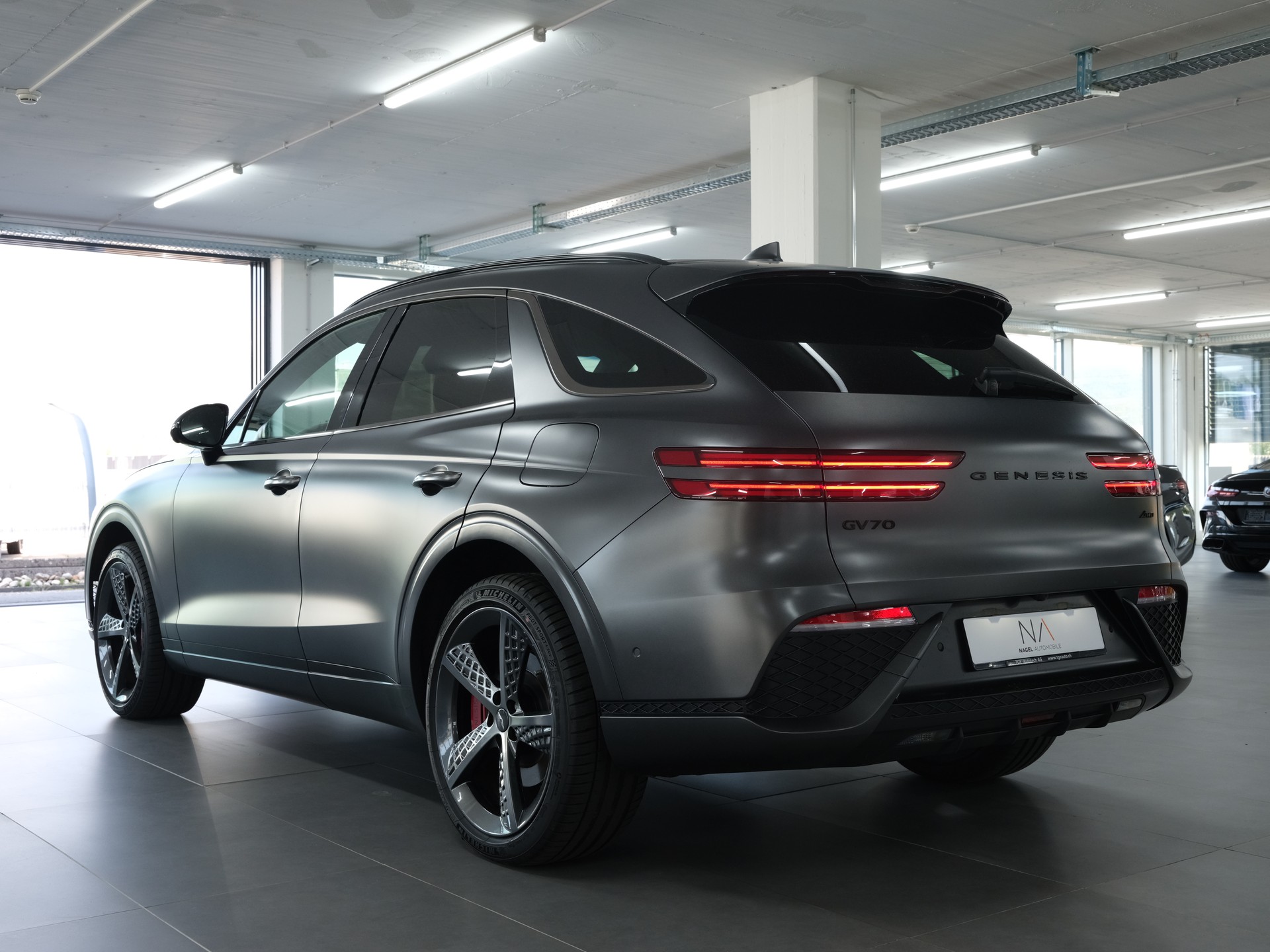 GENESIS GV70 2.2 CRDI Luxury AT8 AWD *Panorama* *360 Kamera* *Vollausstattung*-image-5