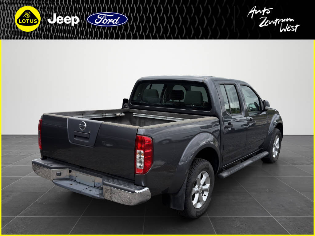 NISSAN Navara 2.5 dCi Double Cab SE-image-4