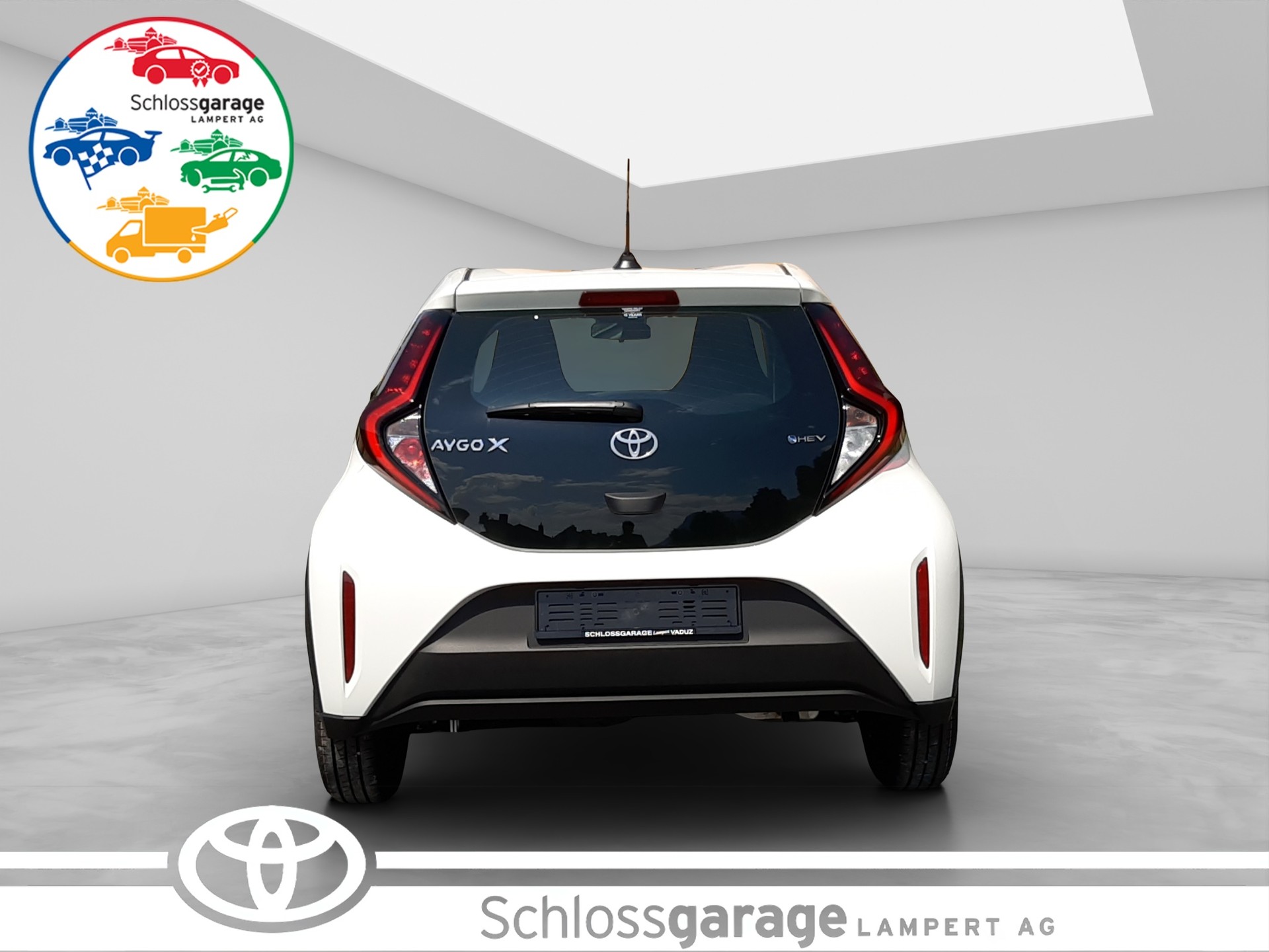 TOYOTA Aygo X 1.5 VVT-i HSD Comfort-image-4