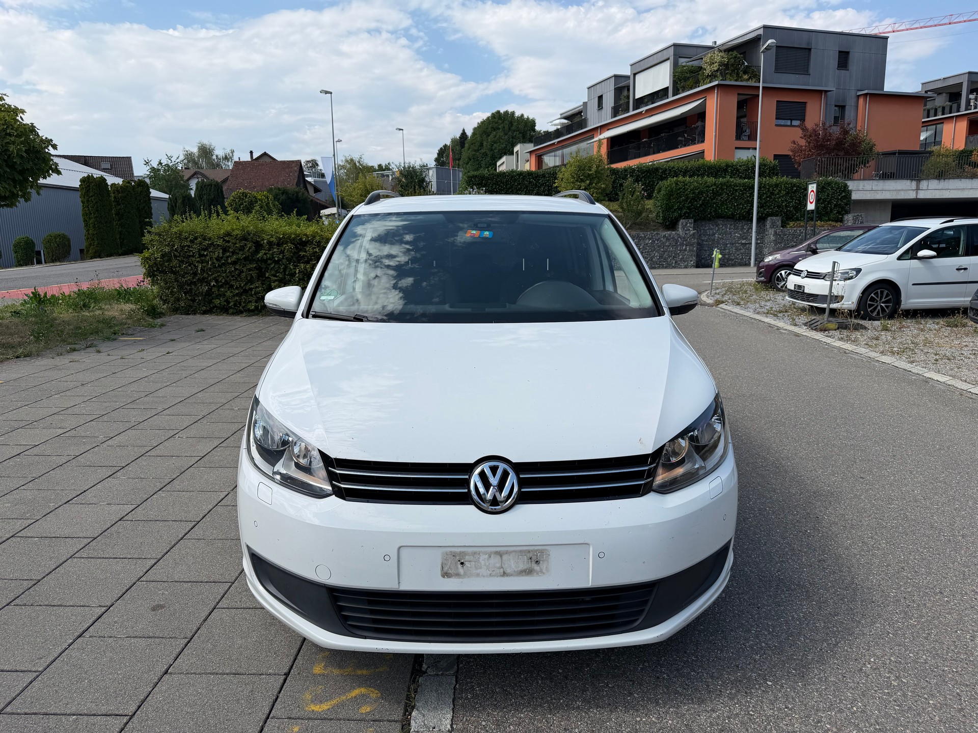 VW Touran 1.4 TSI EcoFuel Team DSG-showroom-element-1